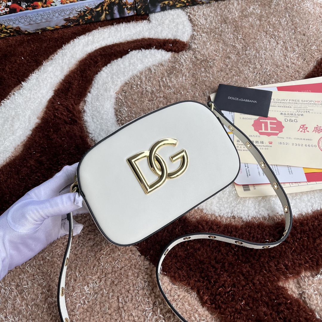 Dolce & Gabbana 3.5 Optic White Leather Shoulder Bag |