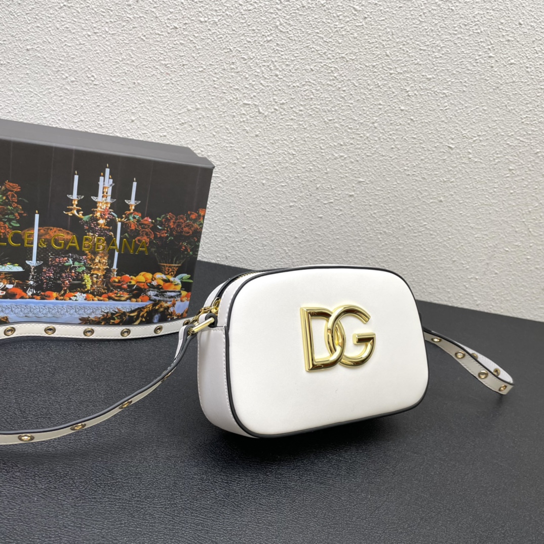 Dolce & Gabbana 3.5 Optic White Leather Shoulder Bag |white