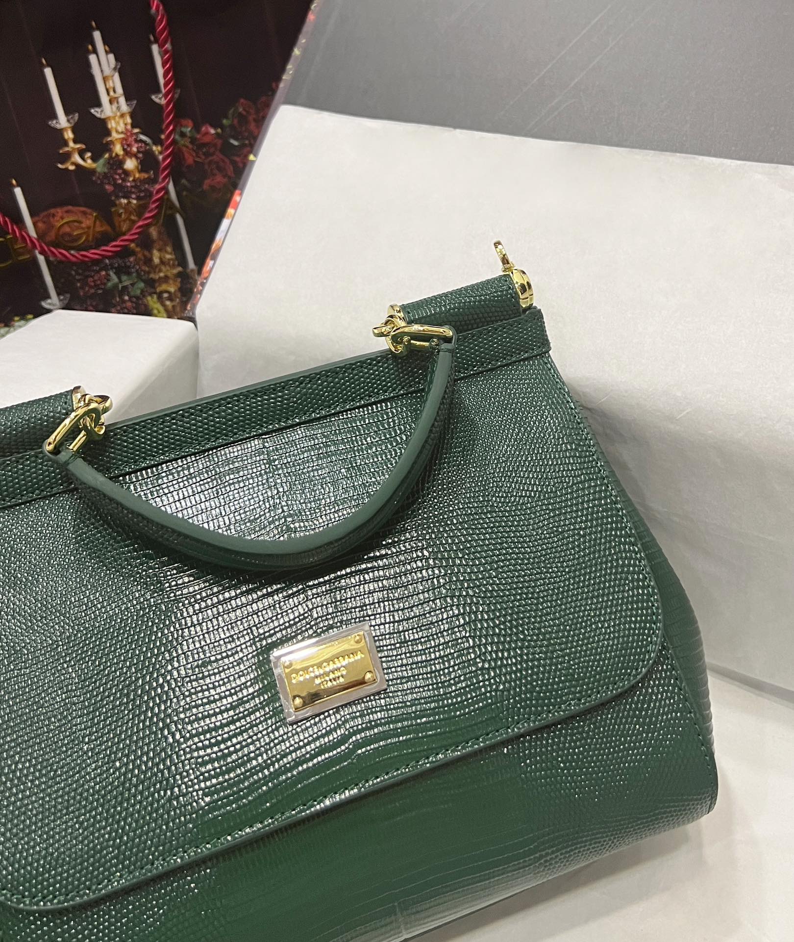 Dolce & Gabbana BORSA A MANO in GREEN for Women | Dolce&Gabbana