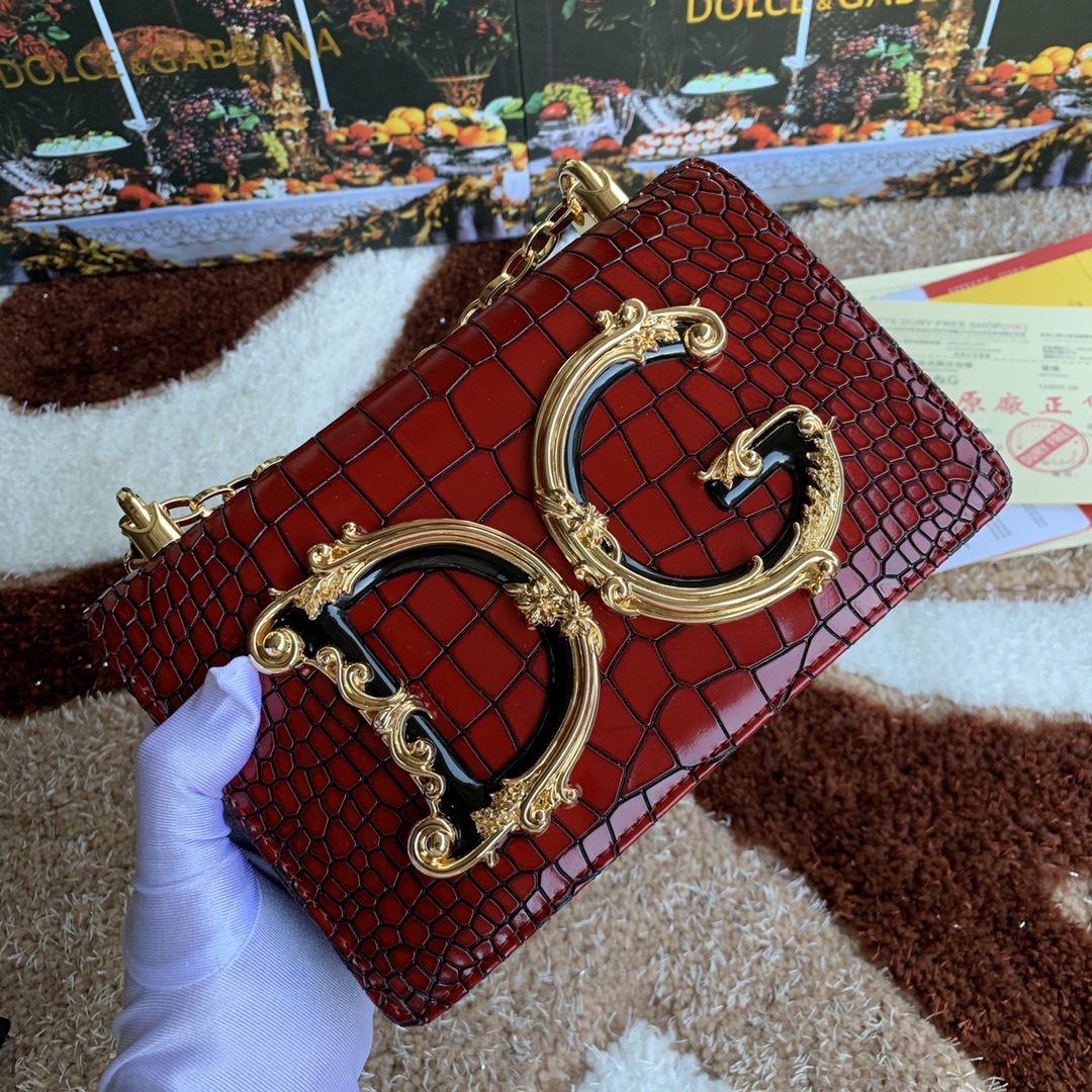 Dolce & Gabbana Dg Girls Crocodile-effect Shoulder Bag In Tono_rosso_scuro | ModeSens