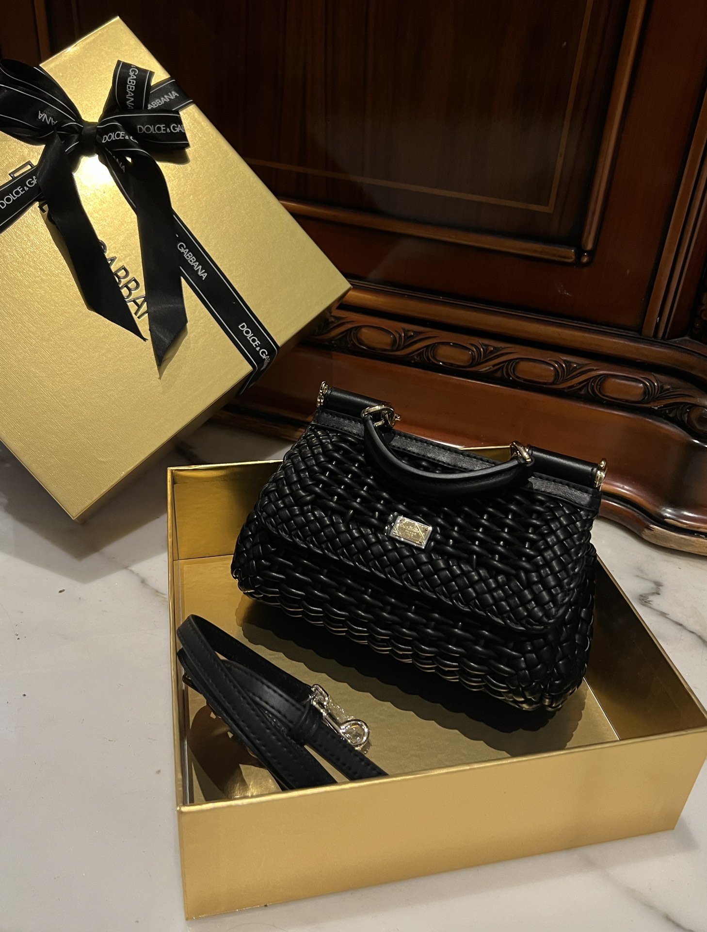 Dolce & Gabbana Elongated Sicily handbag in Black for Women