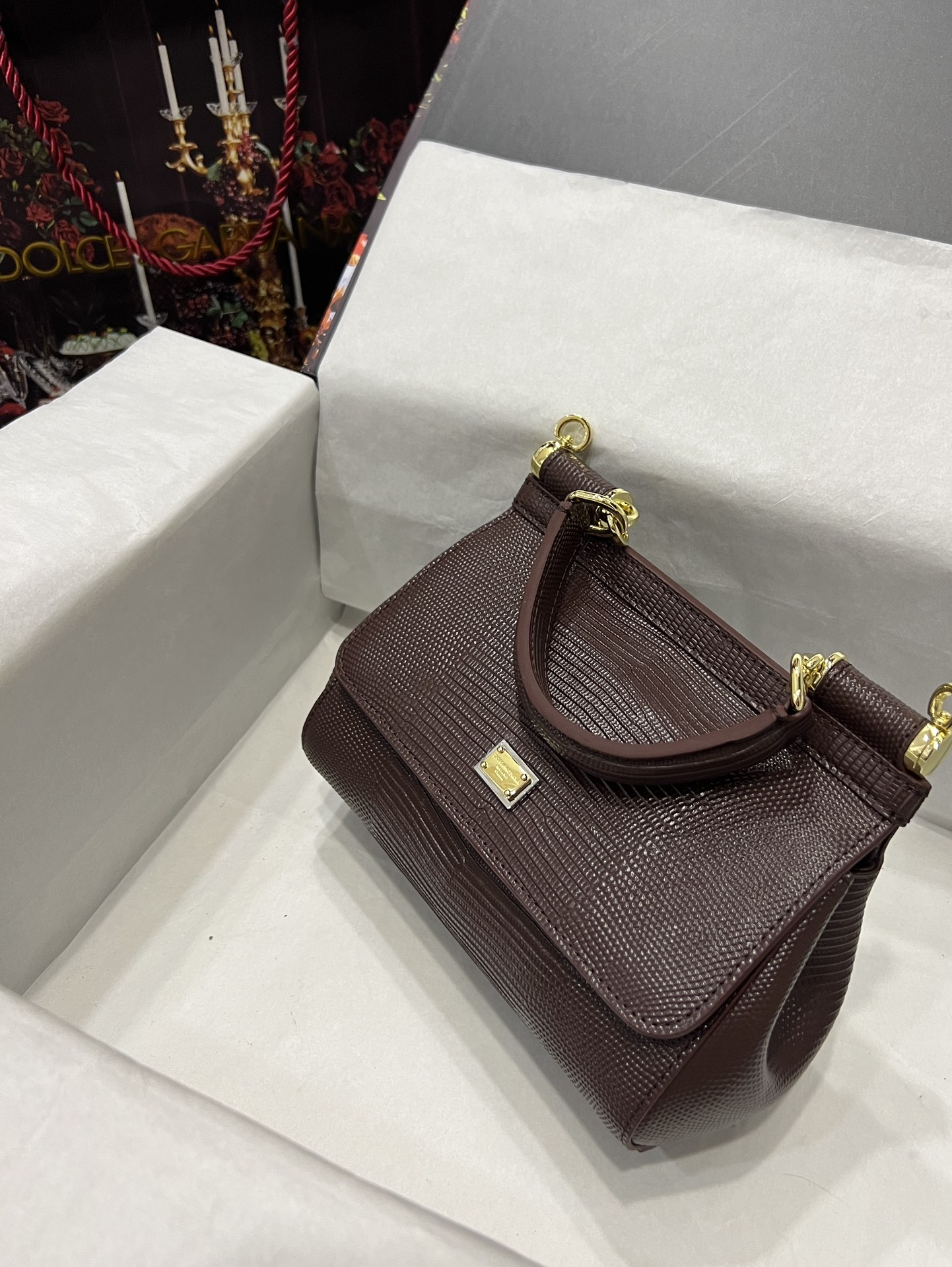 Dolce & Gabbana Large Sicily handbag in Bordeaux for Women | Dolce&Gabbana®