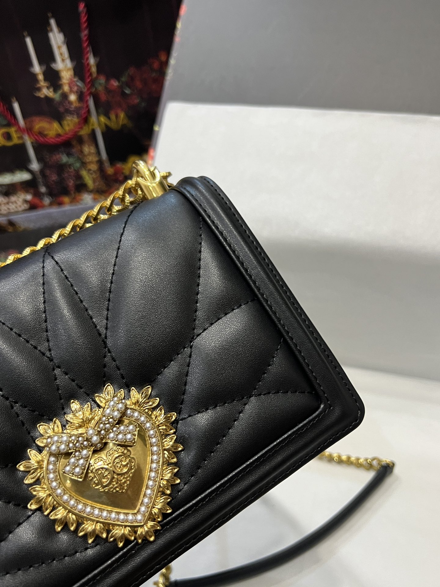 Dolce & Gabbana Medium Devotion bag in quilted nappa leather in Black for