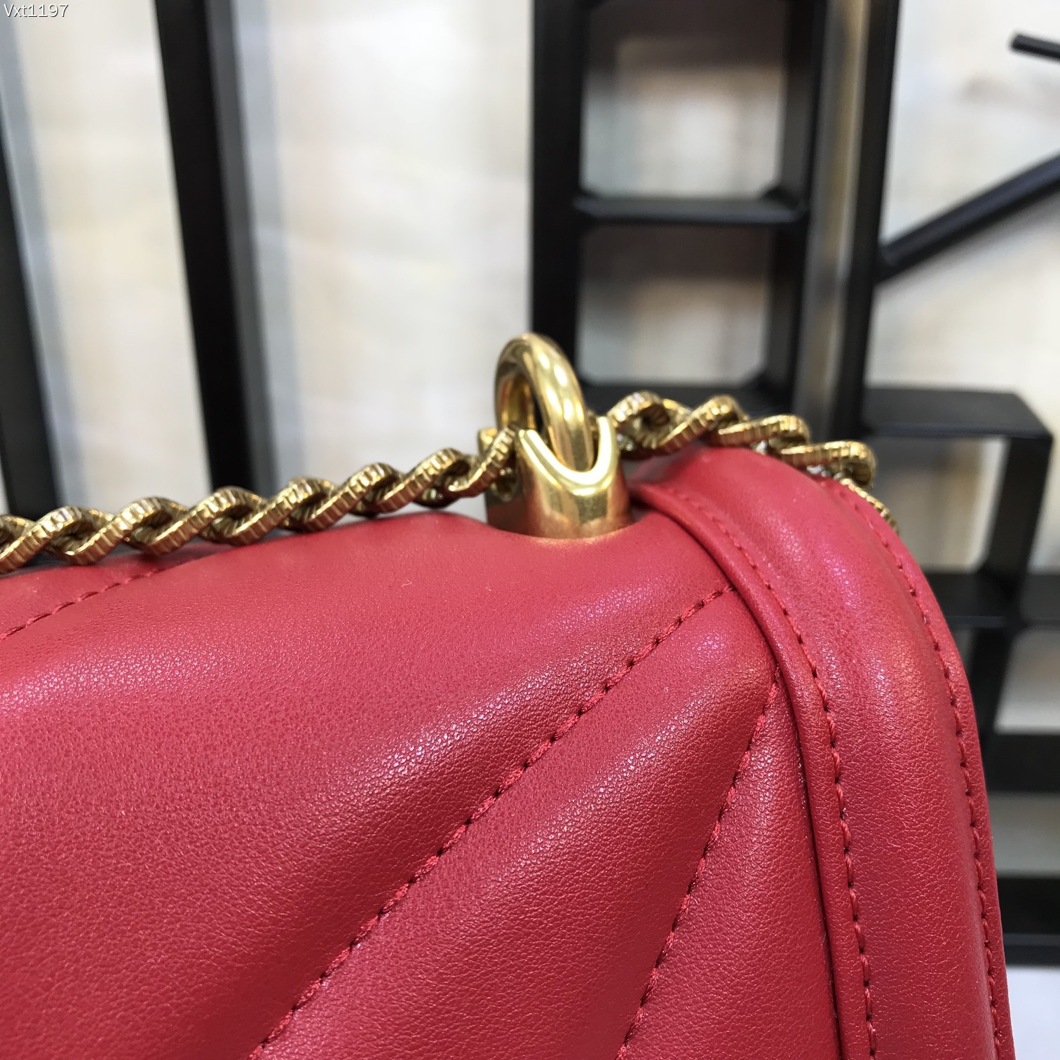 Dolce & Gabbana Medium Devotion Shoulder Bag | Red |