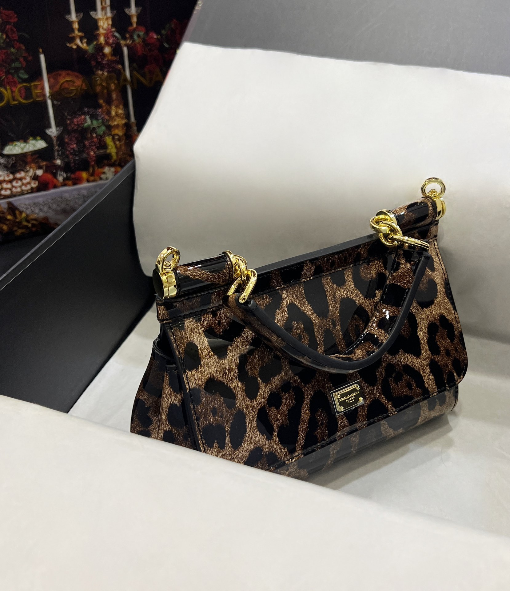 Dolce & Gabbana Medium Sicily handbag in Animal Print for Women |