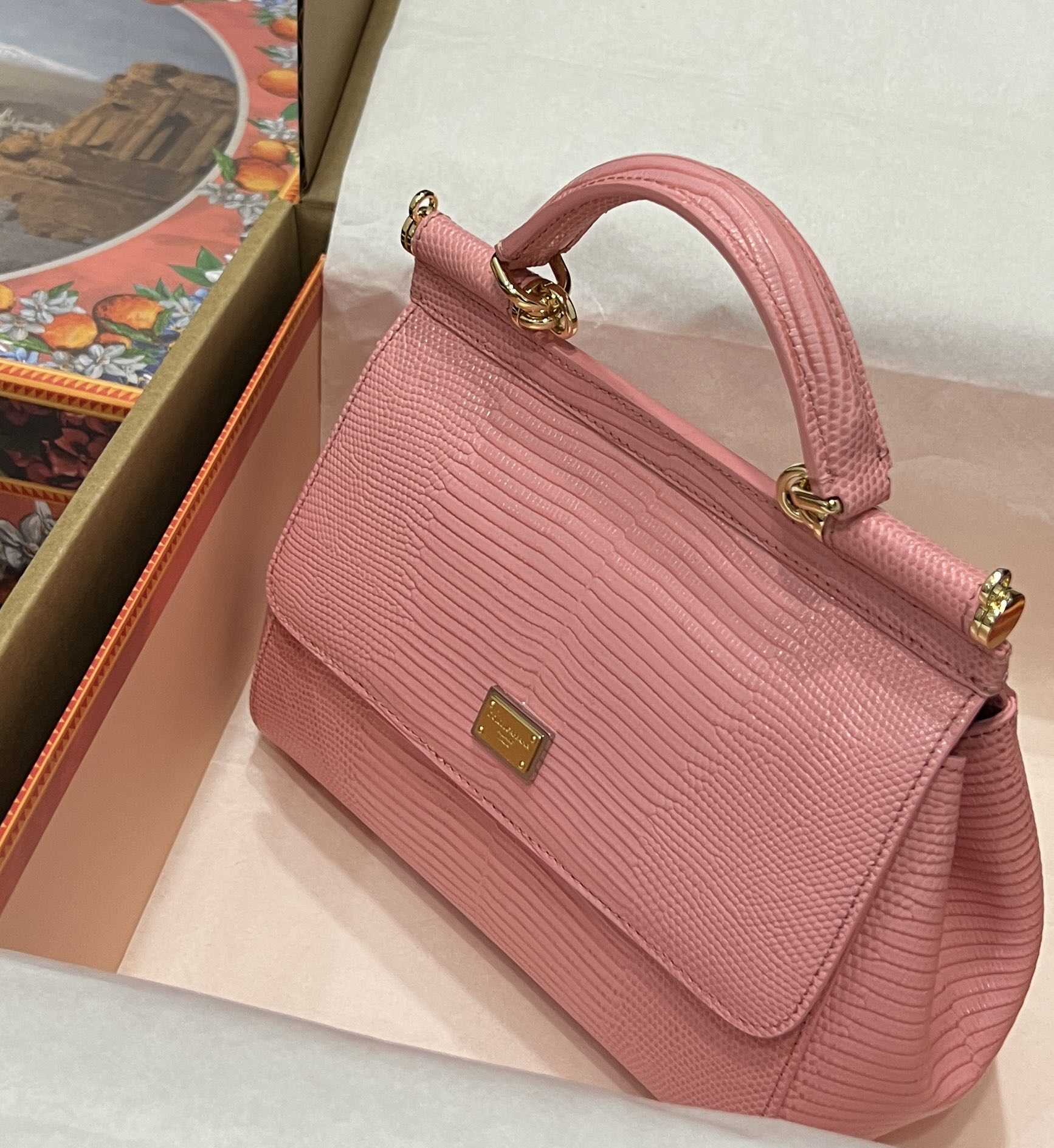 Dolce & Gabbana Medium Sicily handbag in Pink for Women | Dolce&Gabbana