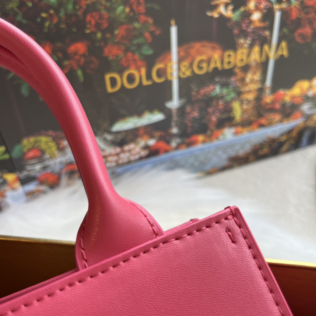 Dolce & Gabbana Mini DG Daily Tote Bag | Pink