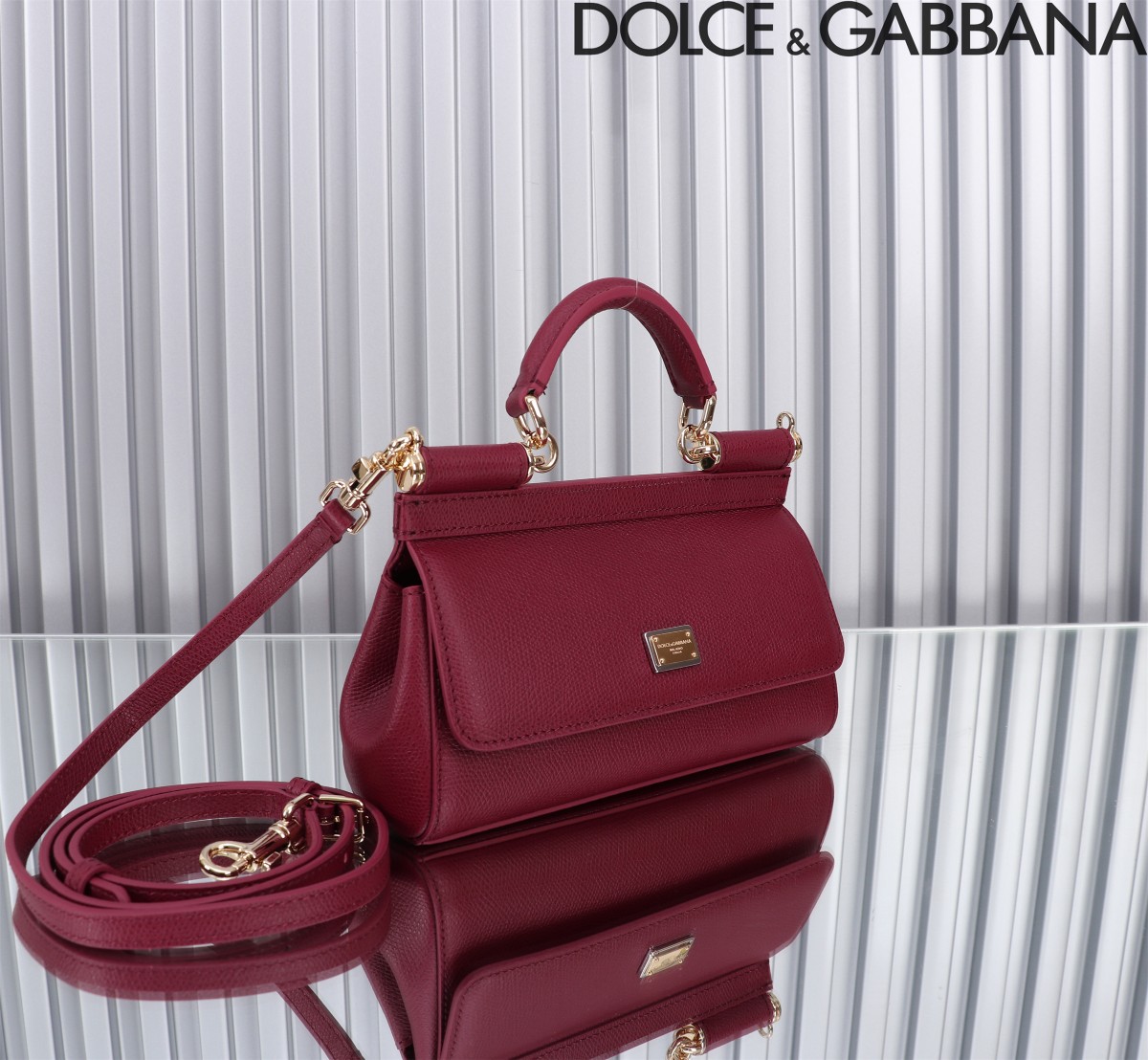 Dolce & Gabbana Red Leather Medium Miss Sicily Top Handle red