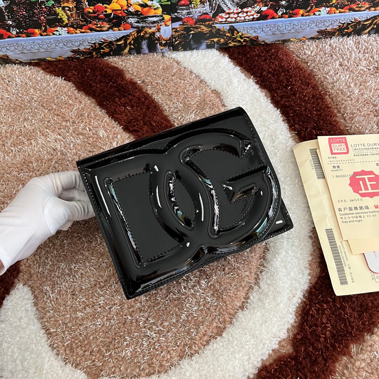 Dolce & Gabbana Small DG Logo Bag crossbody bag in Black for Women |