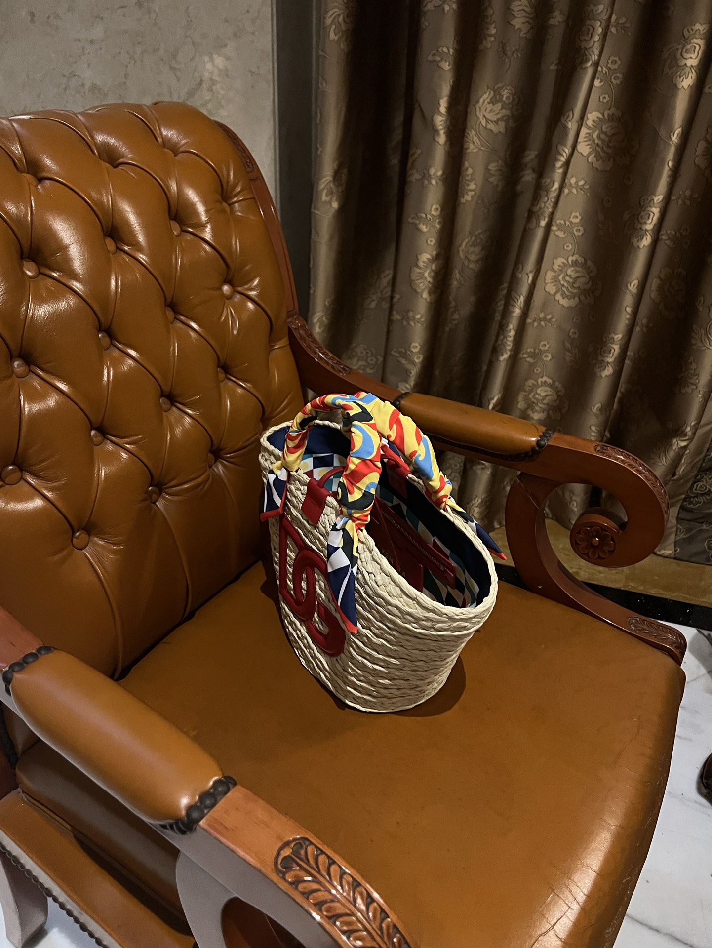 Dolce & Gabbana Small Kendra Tote Bag | Neutrals |