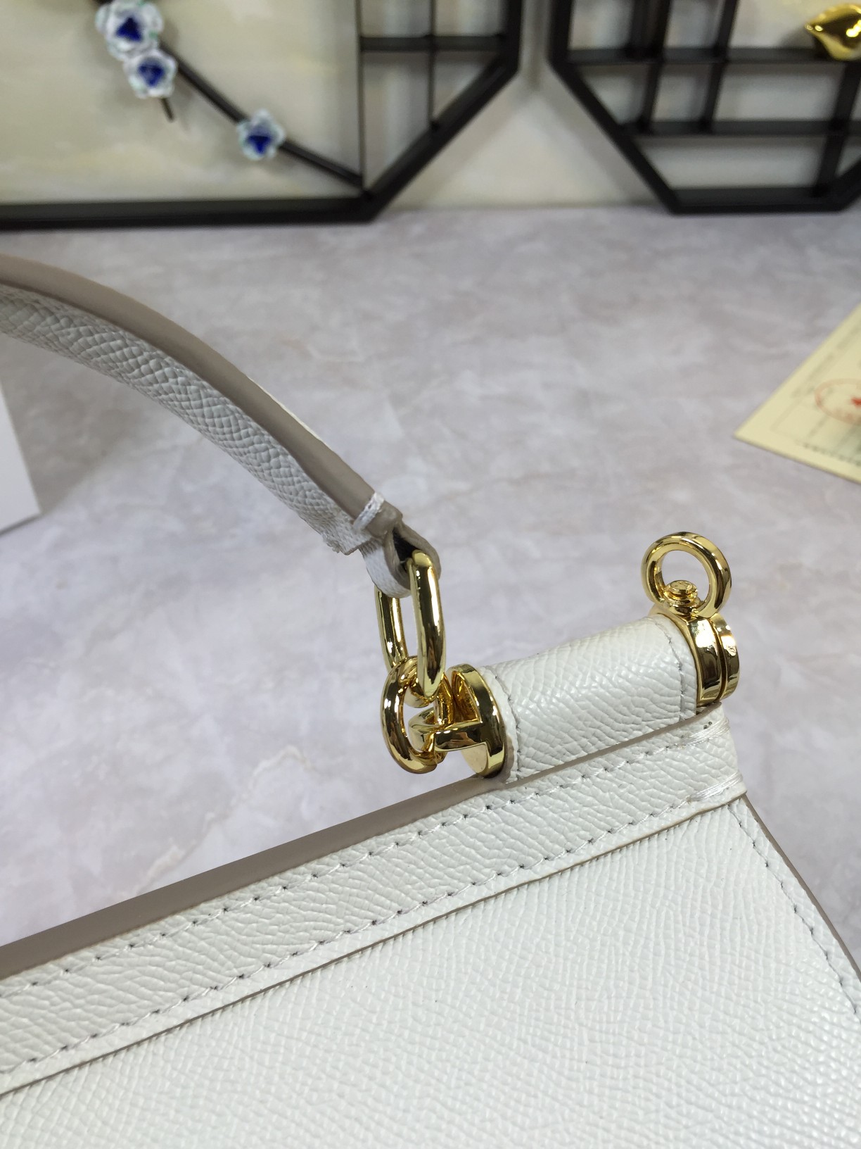 Dolce & Gabbana white leather small sicily shoulder bag |4)9