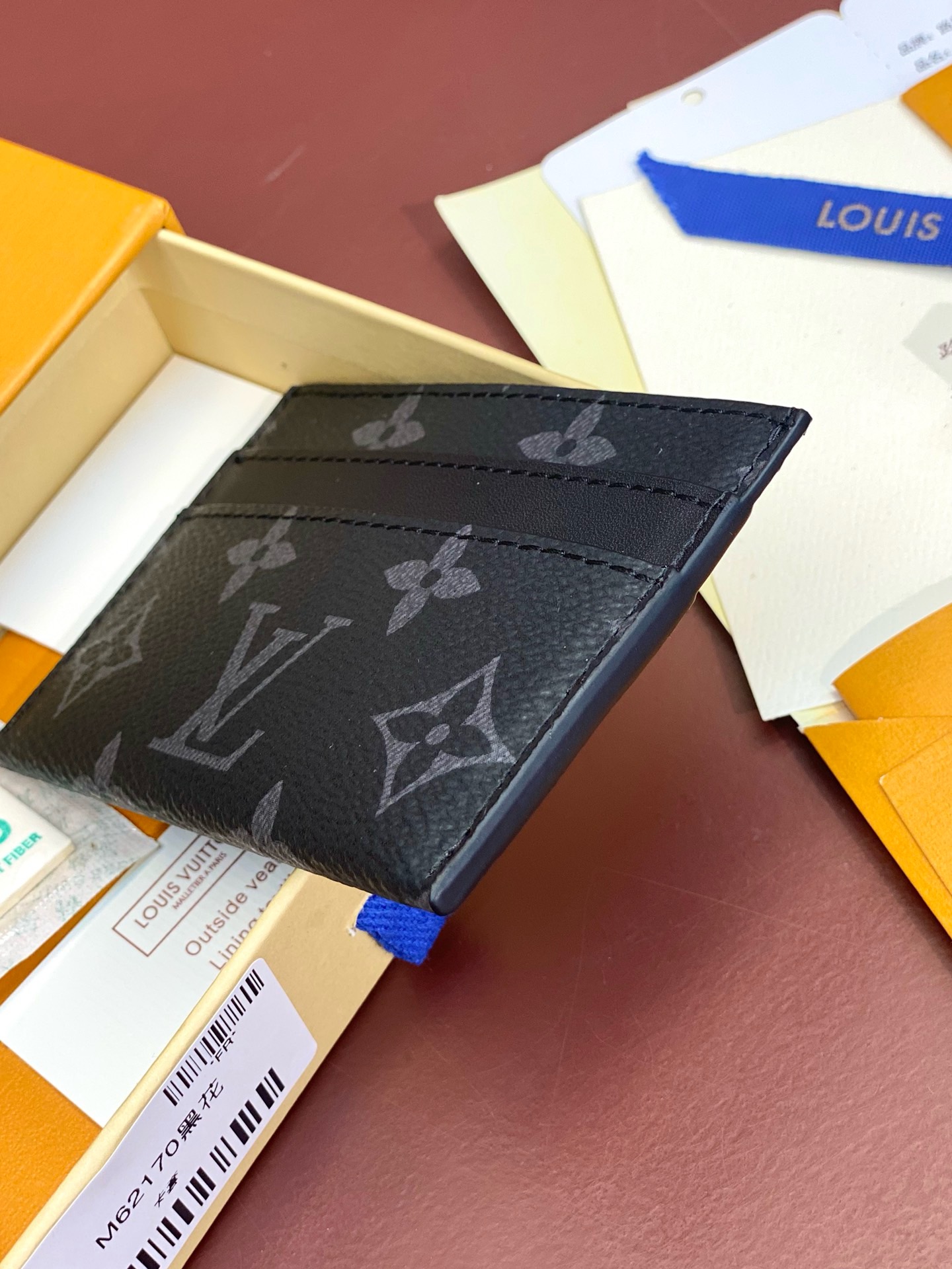 Double Card Holder Monogram Eclipse - Family Month Gift Guide | LOUIS VUITTON
