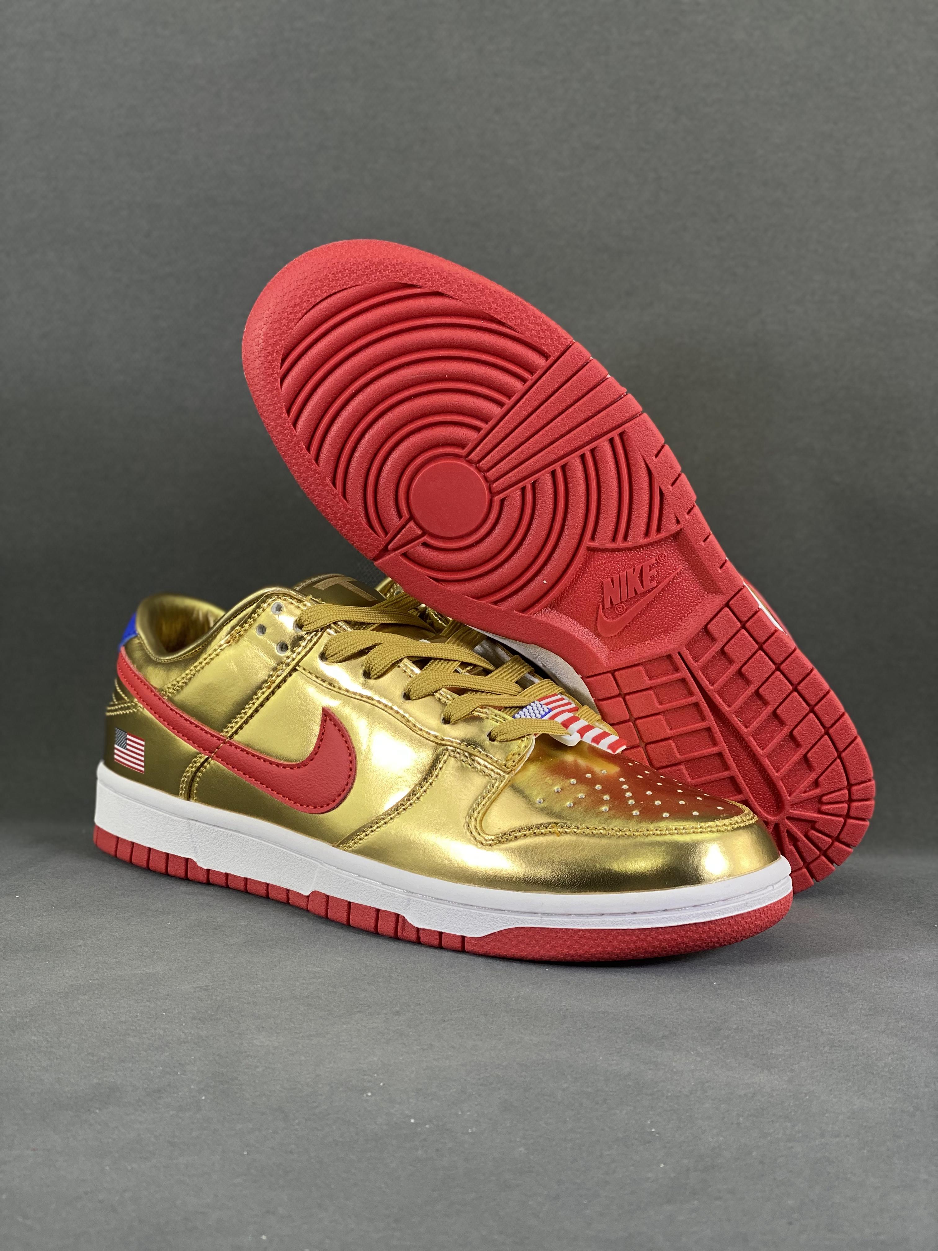 Dunk SB Low Trump Item number: DD6868 771 Size: 36-46 (with half size) using simple color matching, simple and casual. The Jordan brand logo on the shoe body and meticulous workmanship highlight the brand’s charm. 9