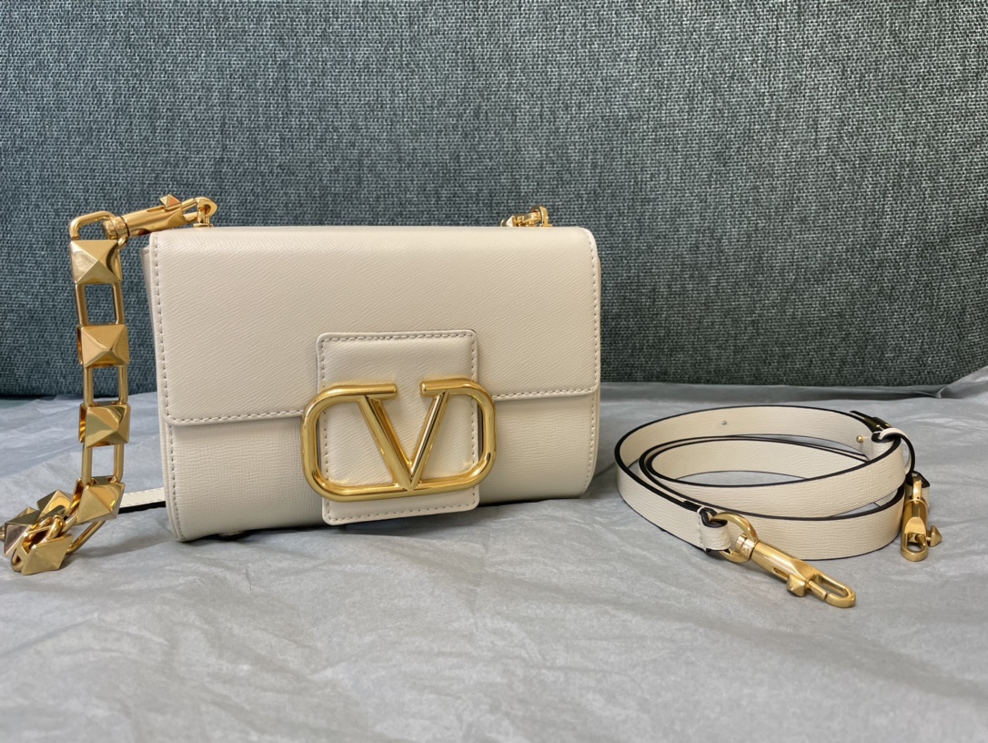 eBay Valentino Garavani Ivory Studded Sign Chain Shoulder