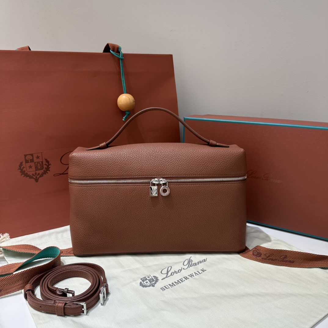 Extra pocket leather handbag Loro Piana Brown in Leather