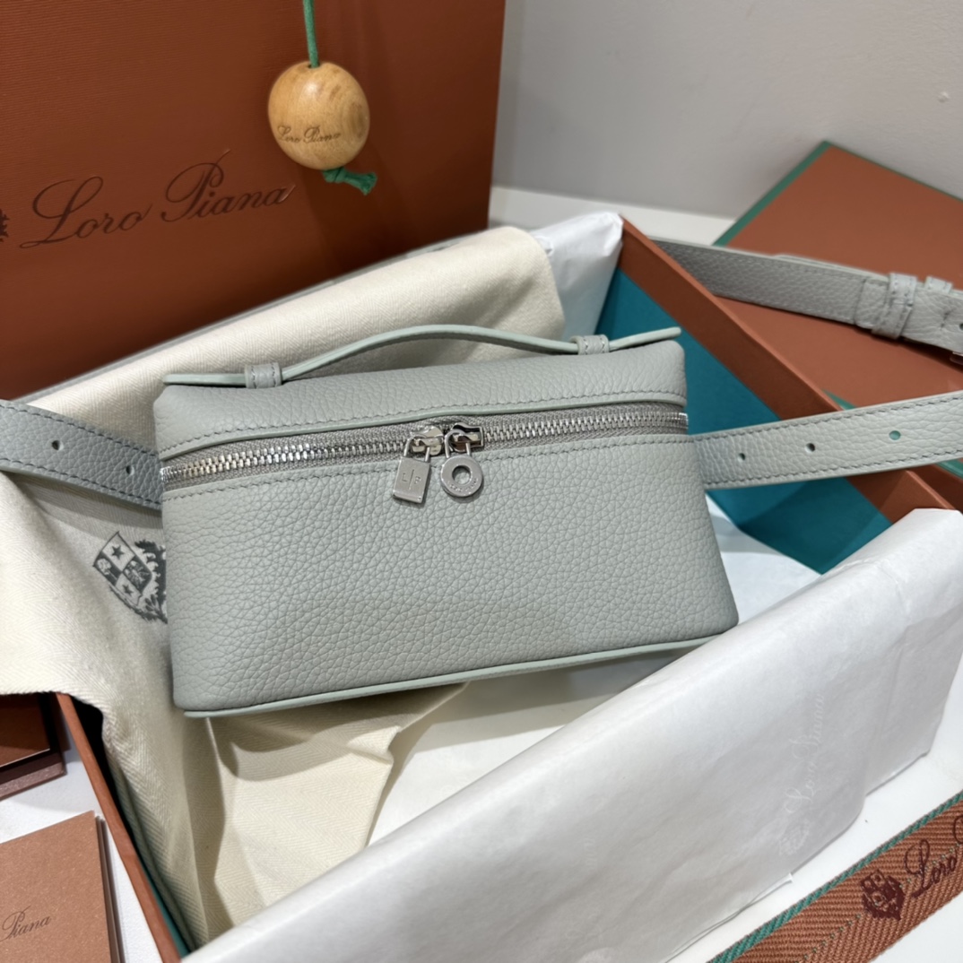 Extra pocket leather mini bag Loro Piana Blue in Leather -