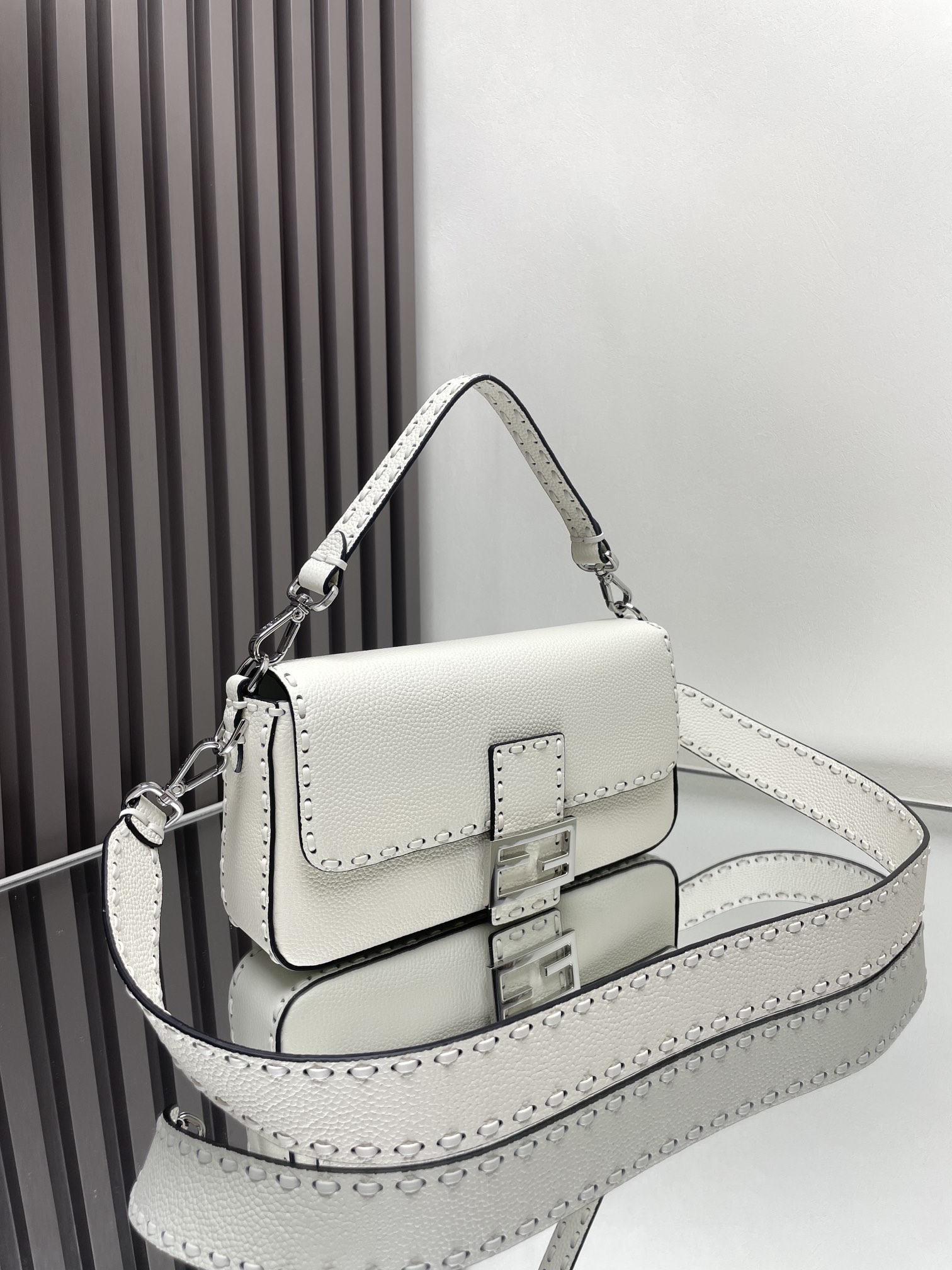 FENDI Baguette Cuoio Romano leather White | Fendi
