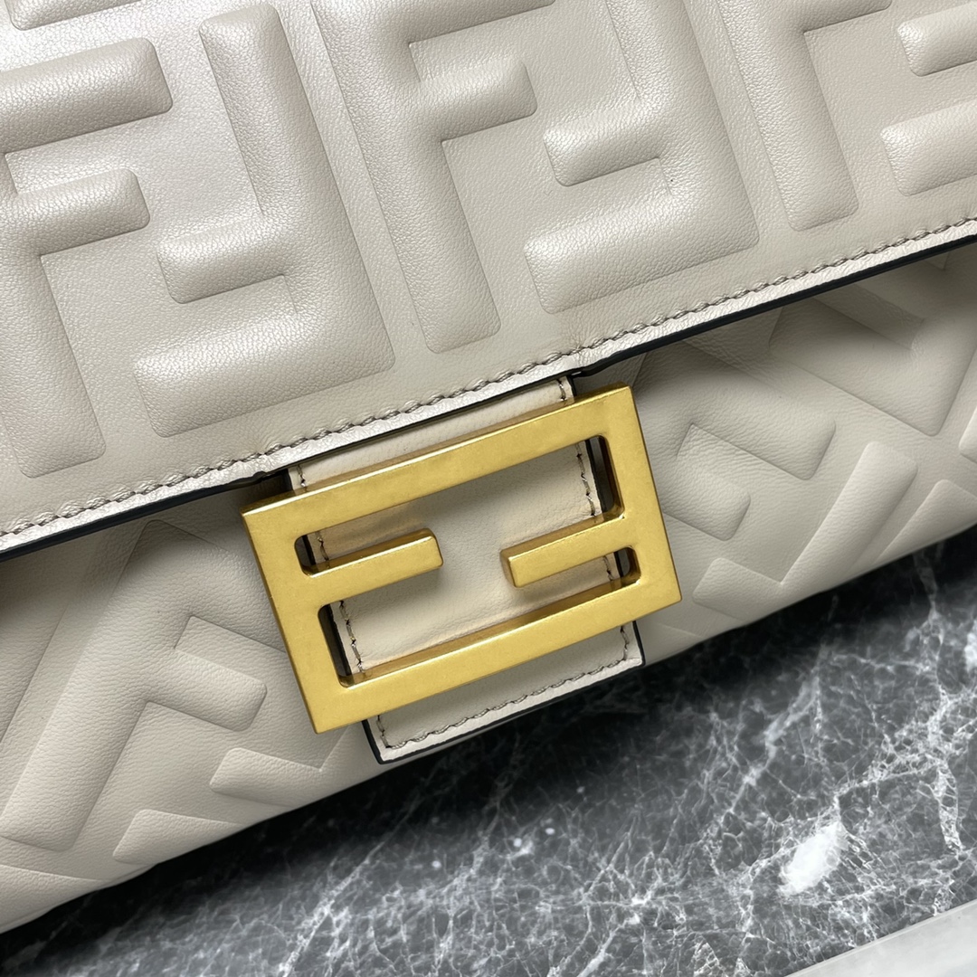 FENDI Baguette Leather Grey