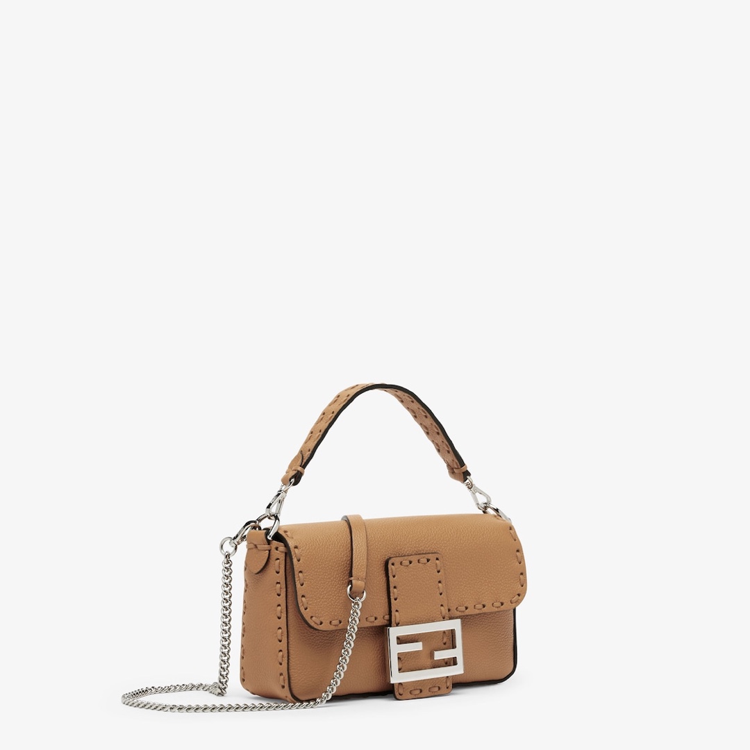 Fendi Baguette Mini Cuoio Romano leather Beige | Fendi