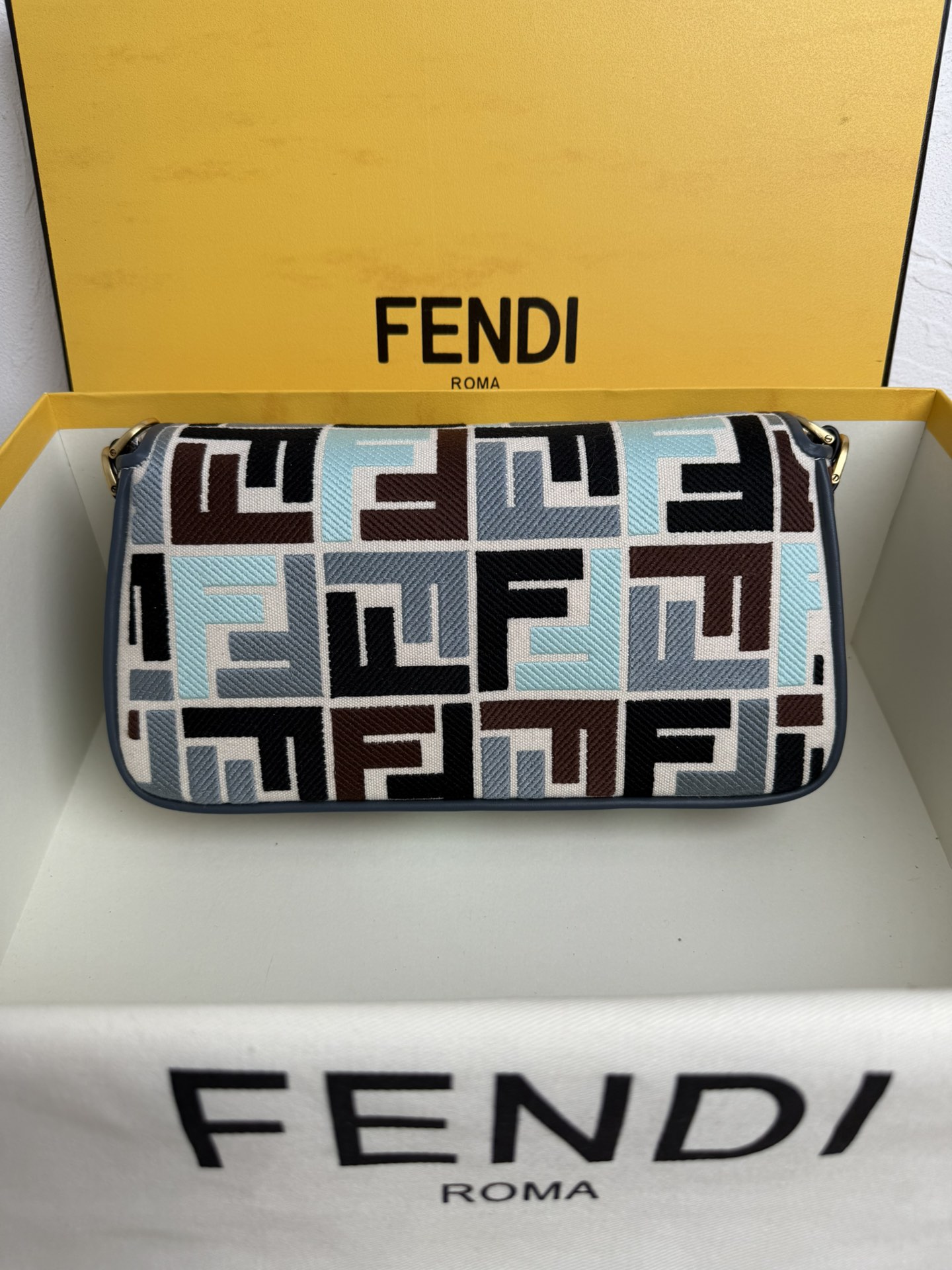 Fendi Baguette Mini Fabric Multicolour | Fendi