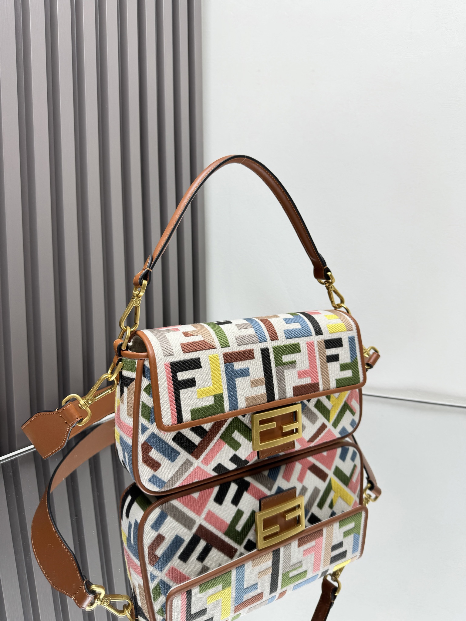 Fendi - Baguette multicolour canvas bag