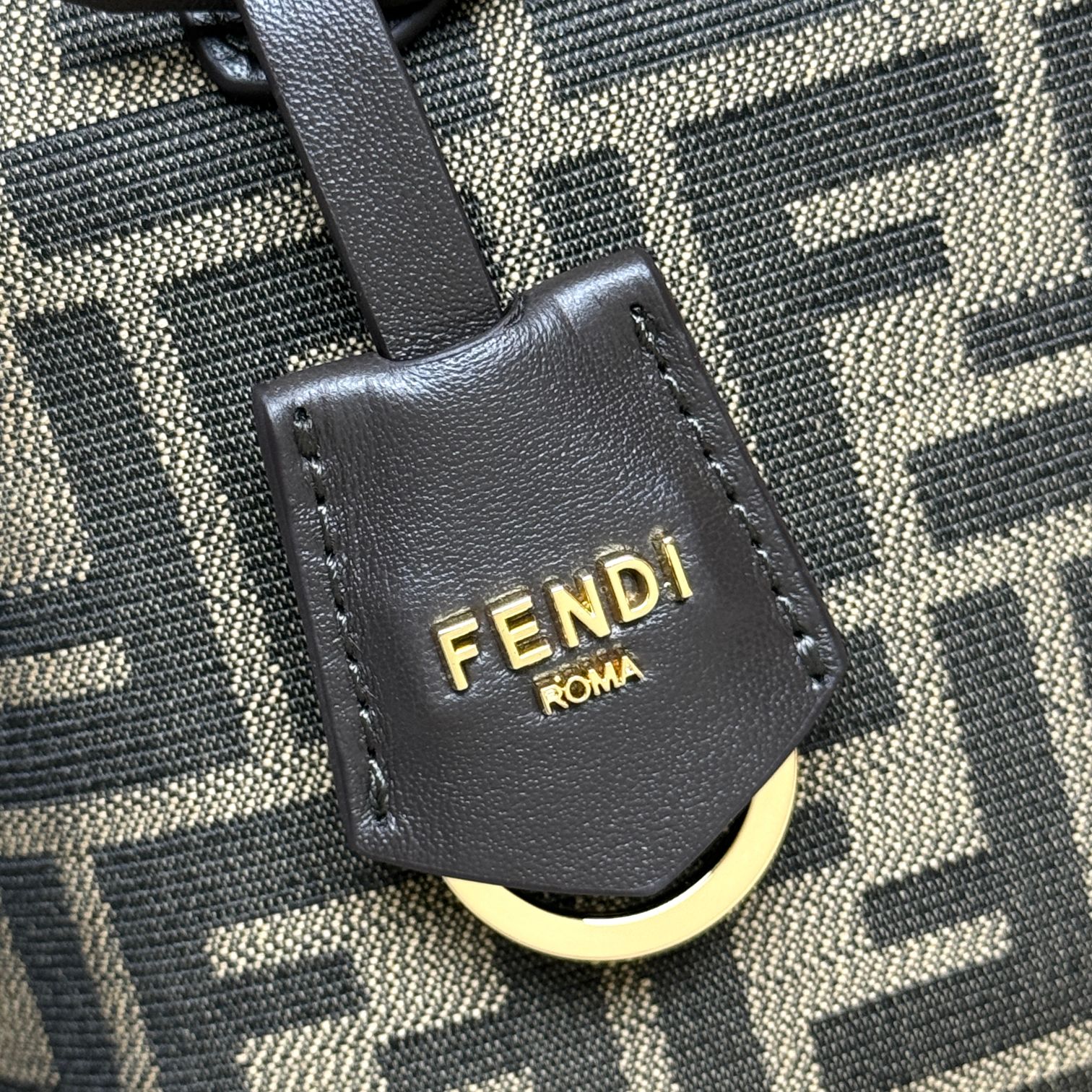 Fendi By The Way Soft Medium Fabric Brown | Fendi