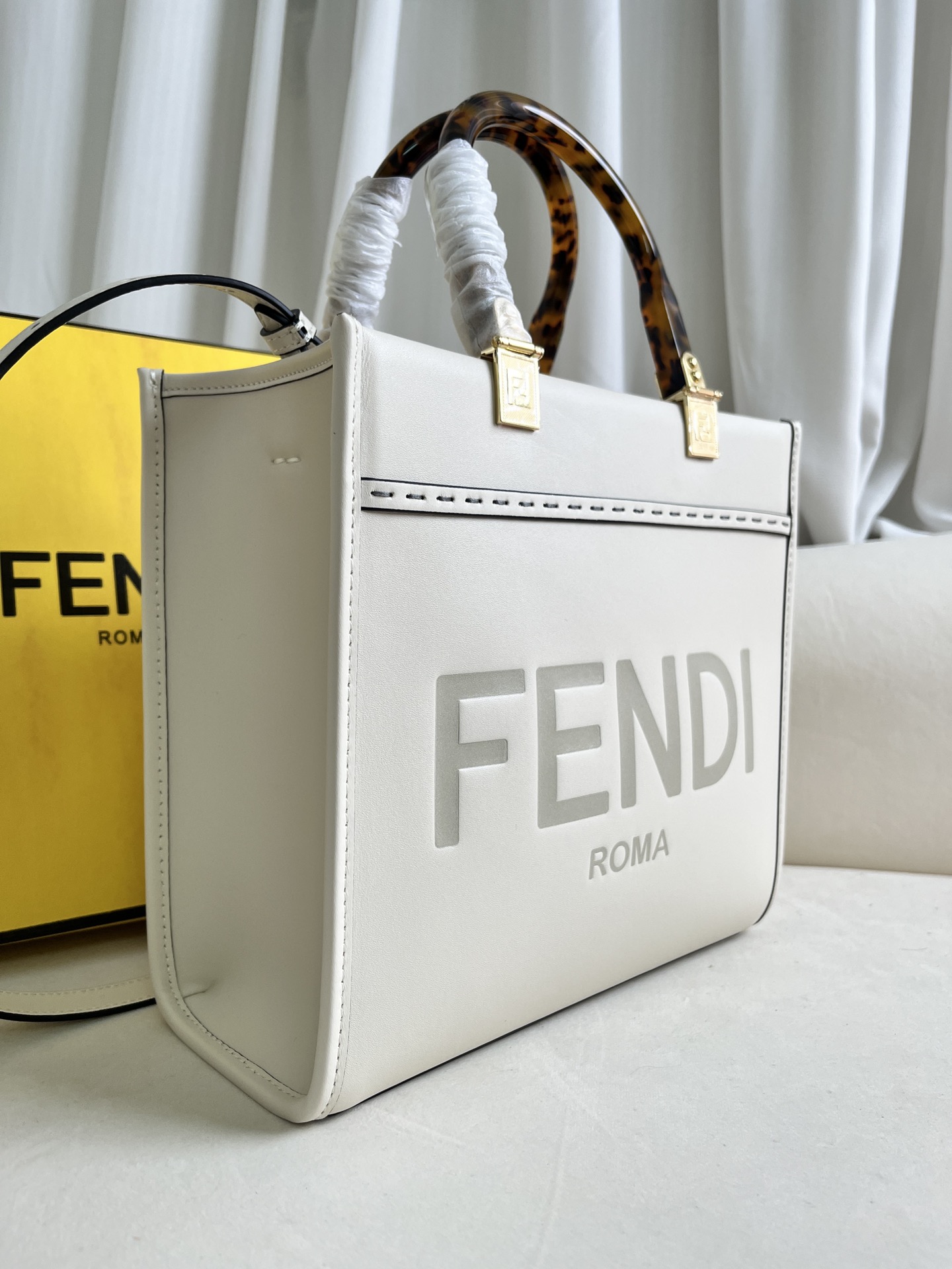 Fendi Fendi Sunshine Small Leather White | Fendi