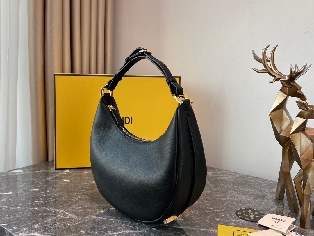 Fendi Fendigraphy Small Leather Black | Fendi