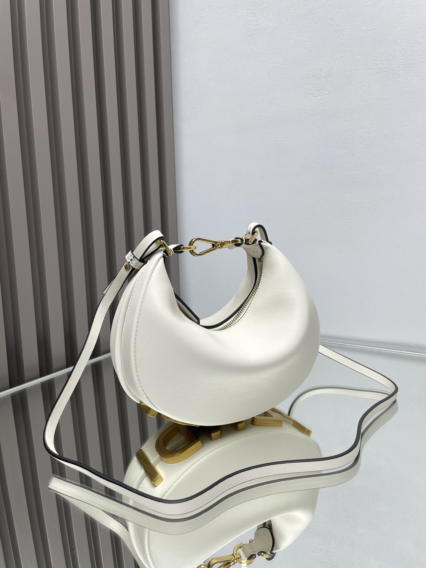 FENDI Fendigraphy Small Leather White | Fendi