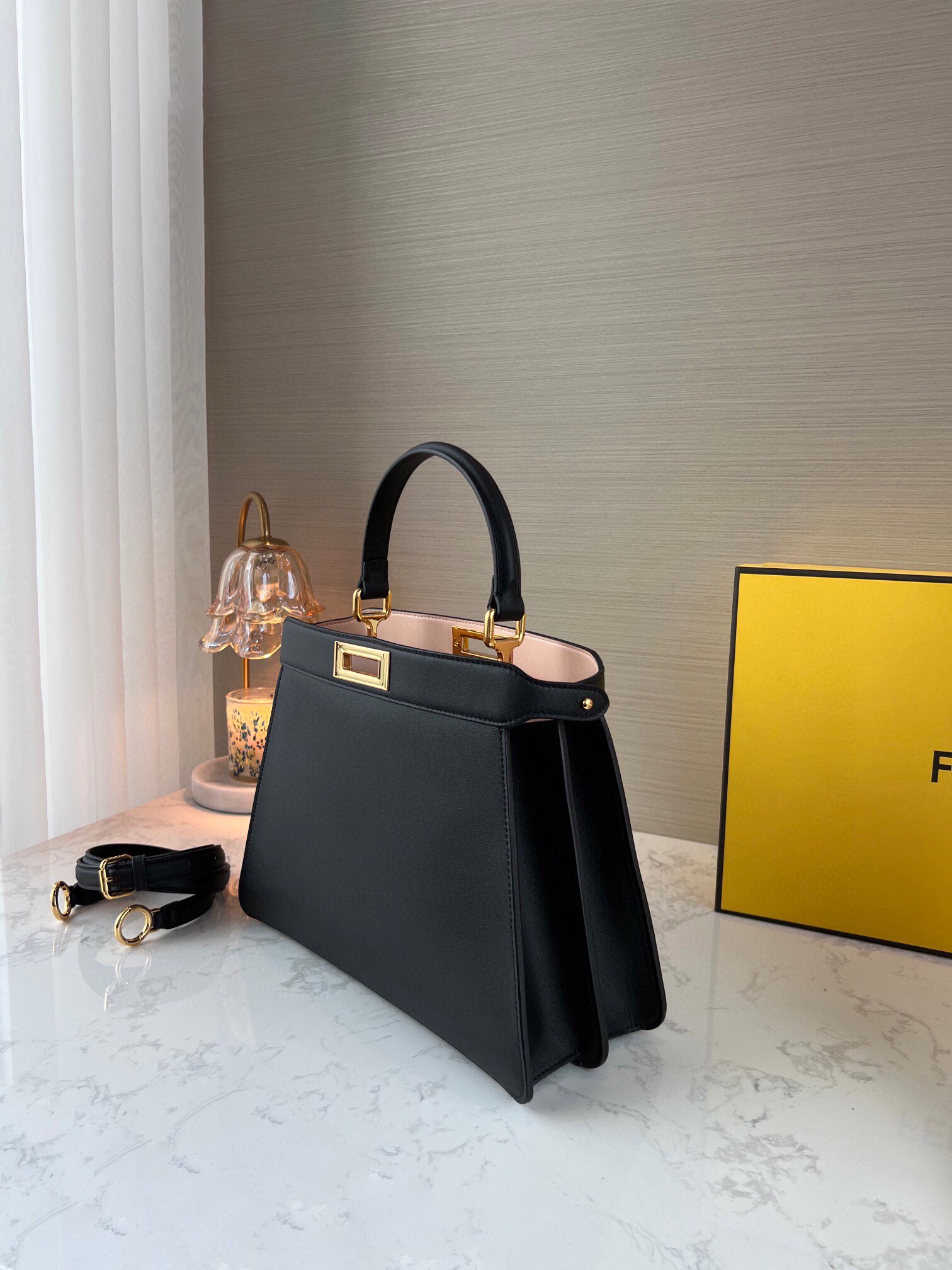 Fendi Peekaboo ISeeU Medium Leather Rose Black | Fendi