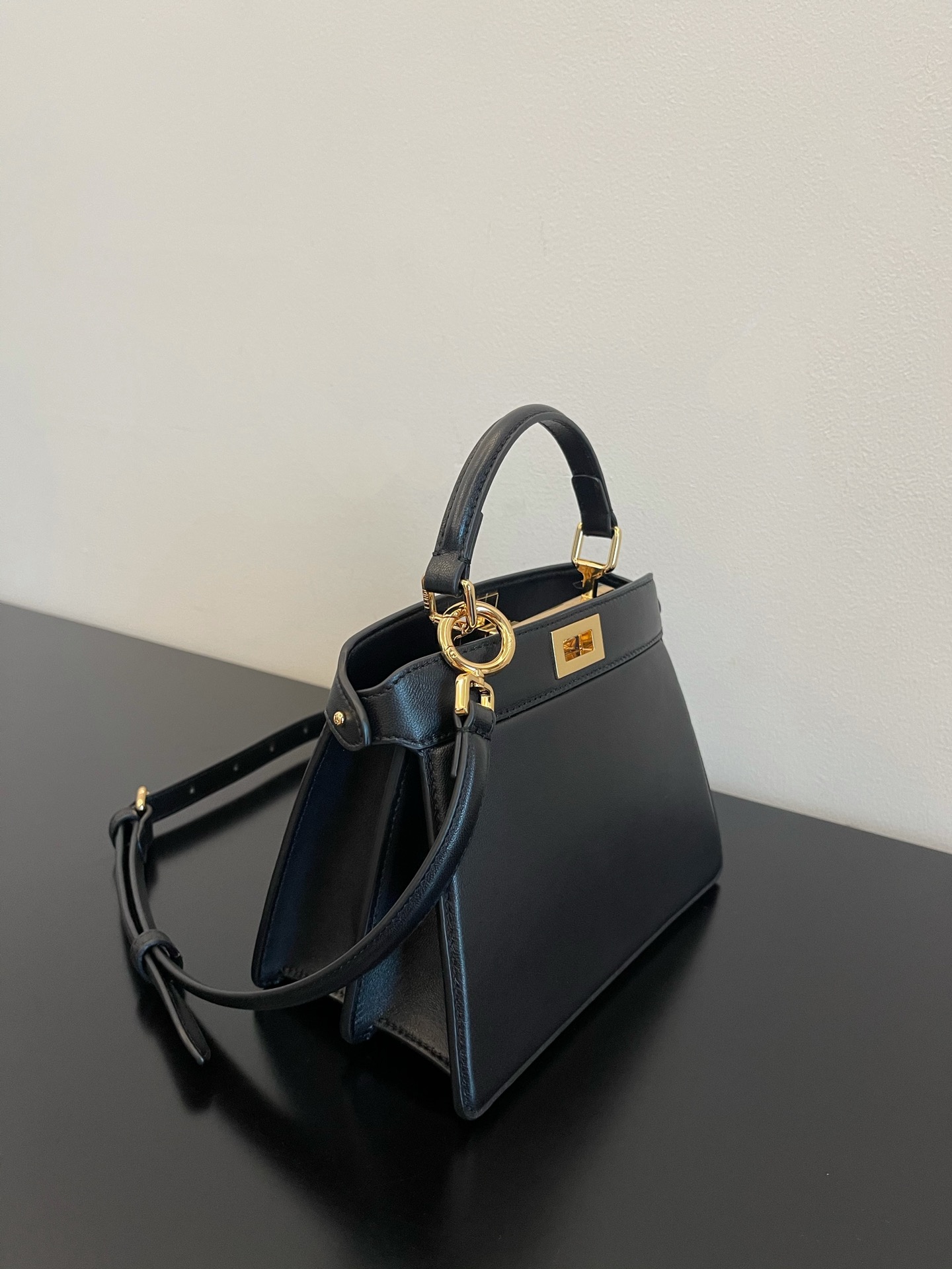 Fendi Peekaboo ISeeU Petite Leather Black
