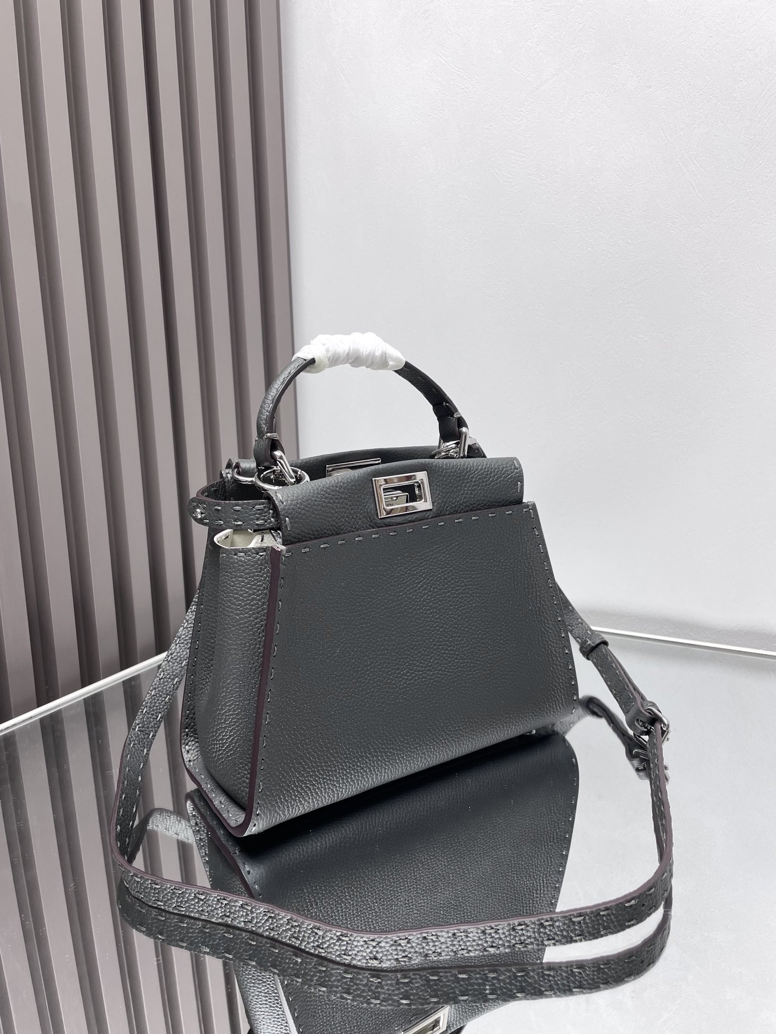 Fendi Peekaboo Mini Cuoio Romano leather Black | Fendi