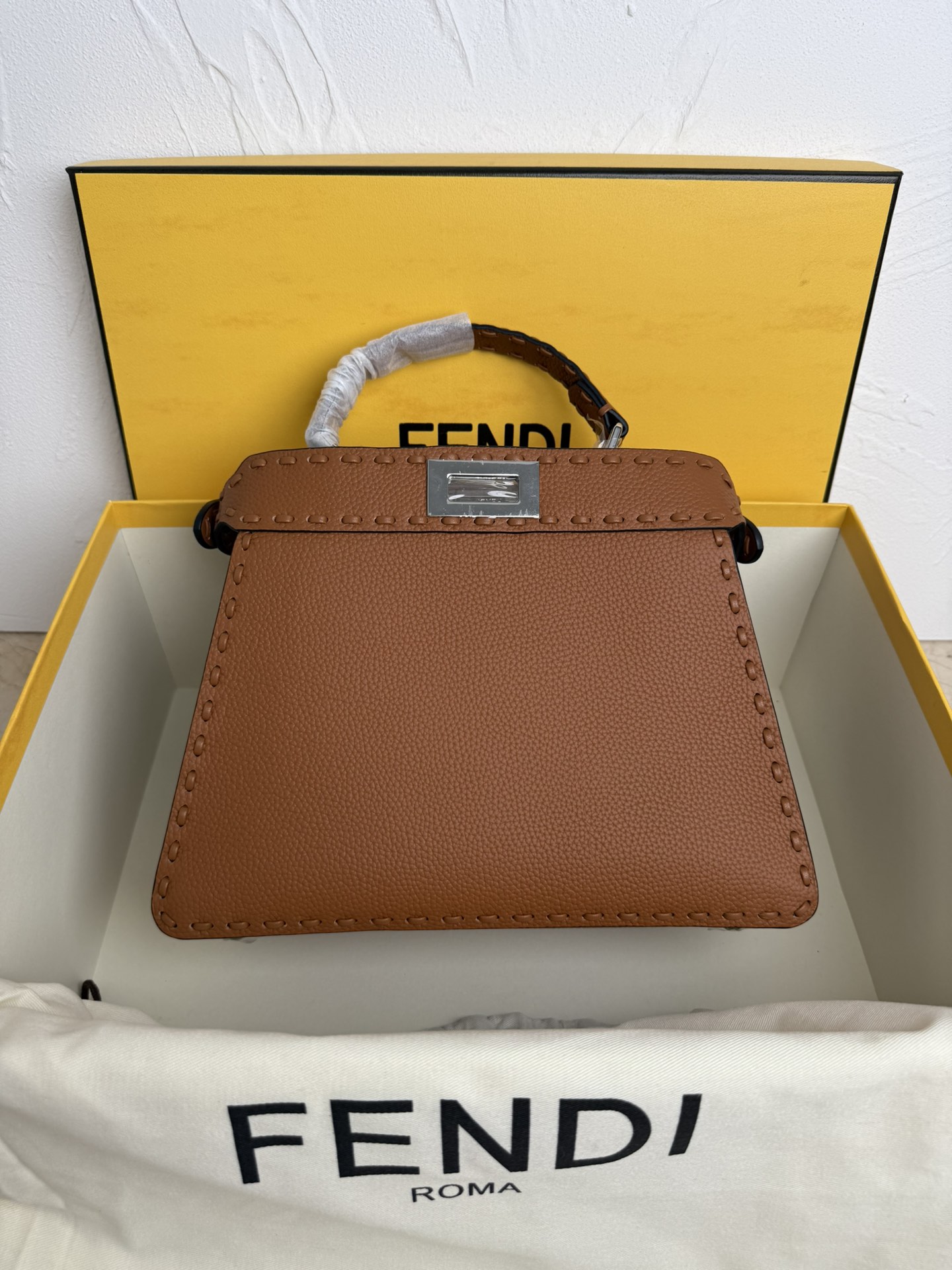 Fendi Peekaboo Mini Leather Brown | Fendi