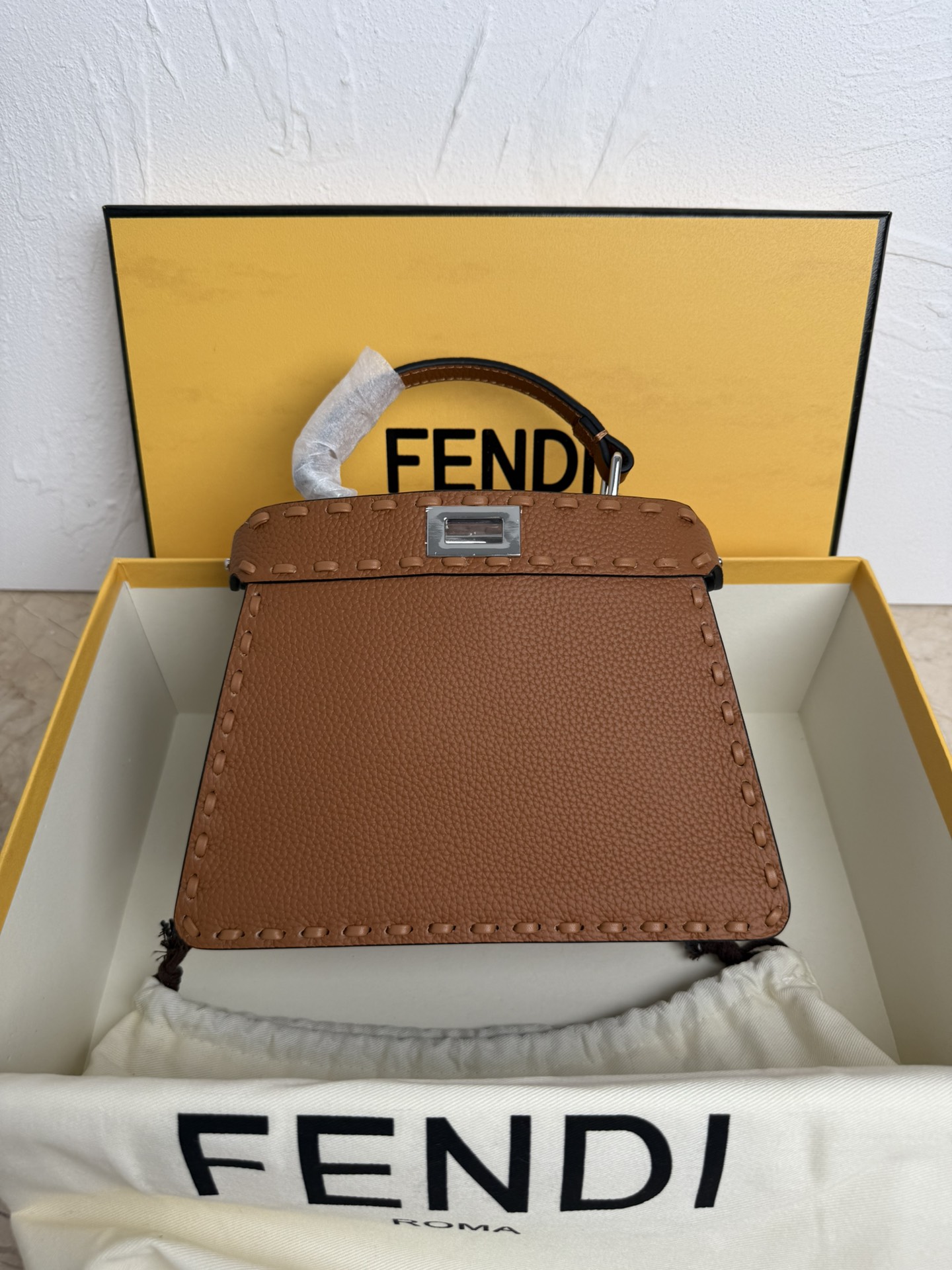 Fendi Peekaboo Mini Leather Brown | Fendi