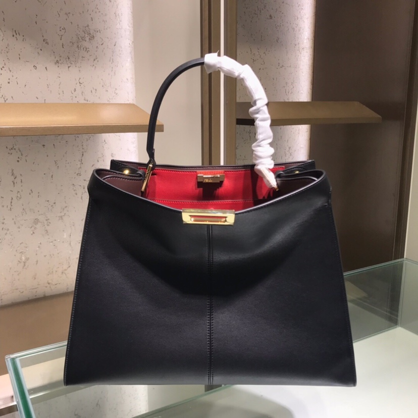 Fendi Peekaboo X-lite Medium Black Leather 575995