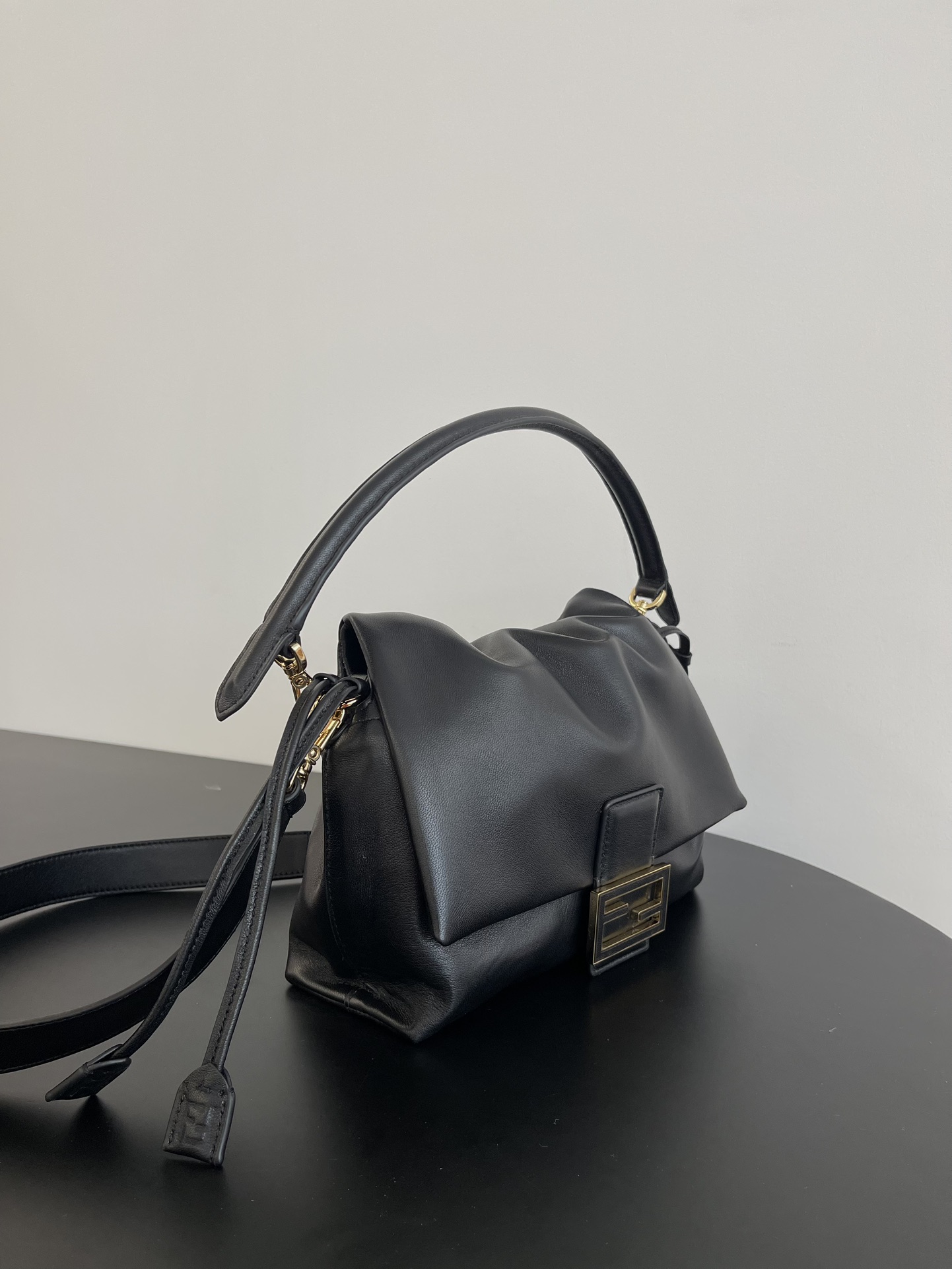 Fendi Shop Women's Designer Black Shoulder Bags