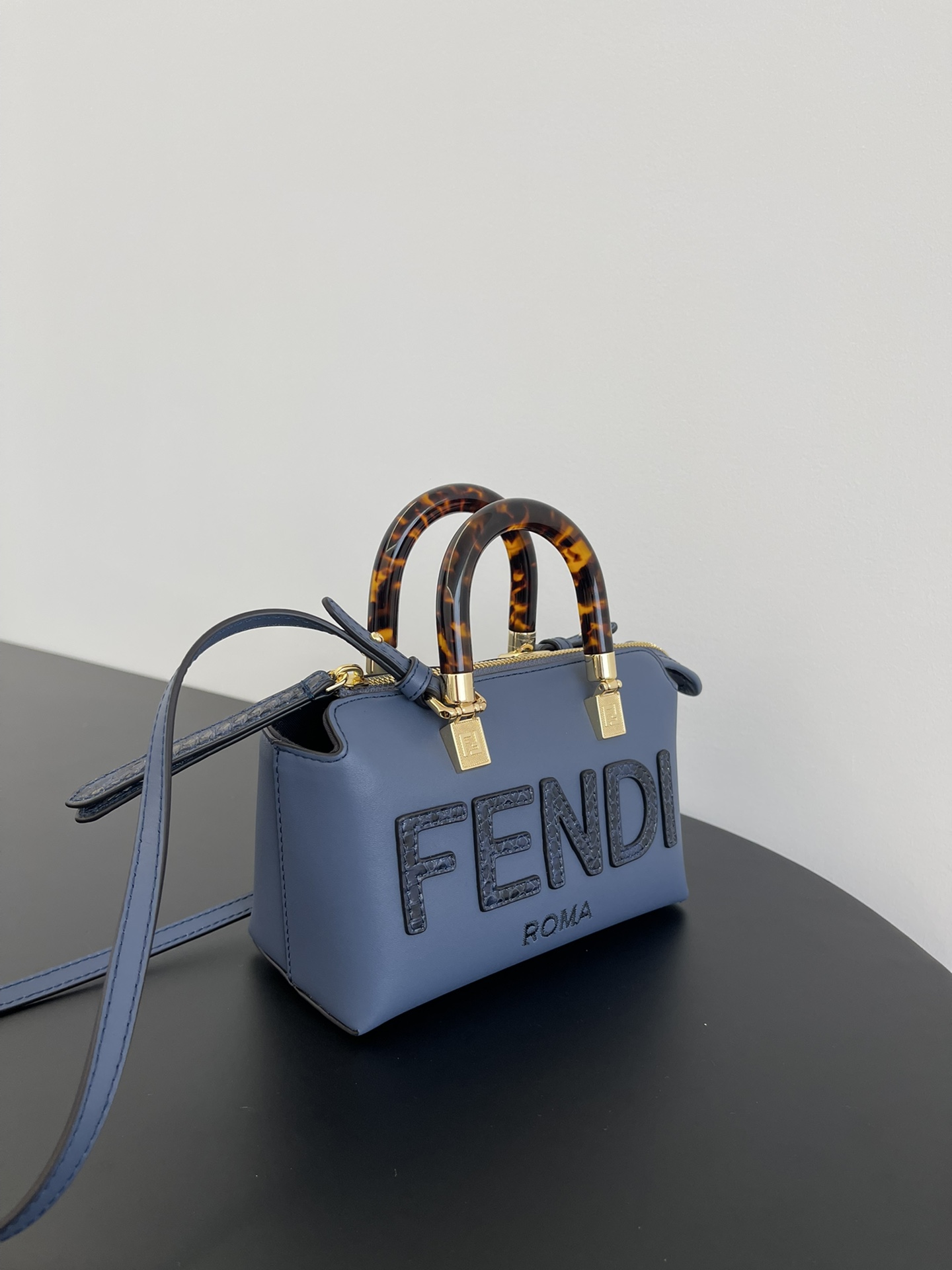 FENDI Vitello King Plexiglass Elaphe Python Print Logo Mini
