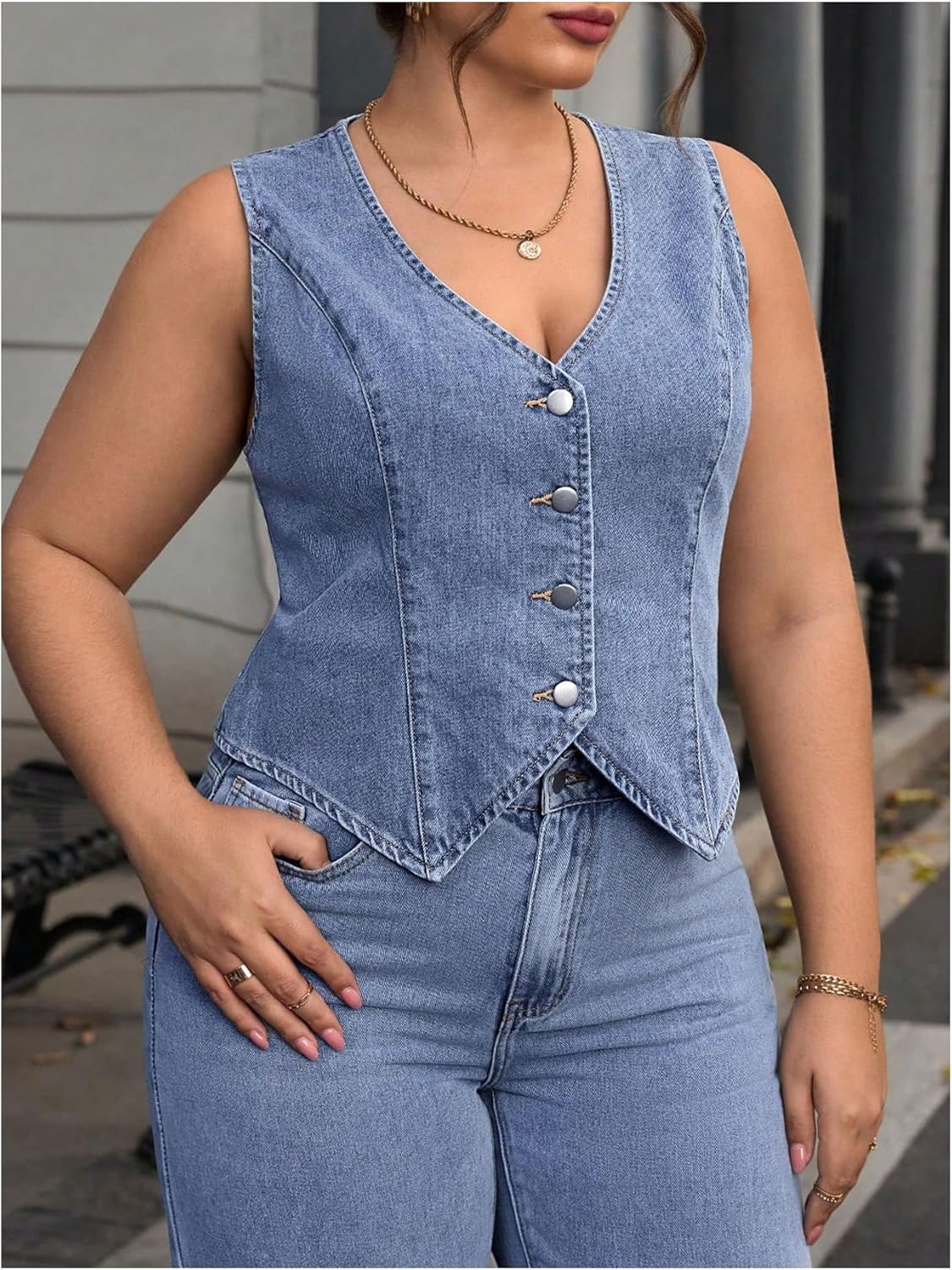 Floerns Women’s Plus Size Sleeveless Vest Denim Jacket Button Front V Neck Waistcoat