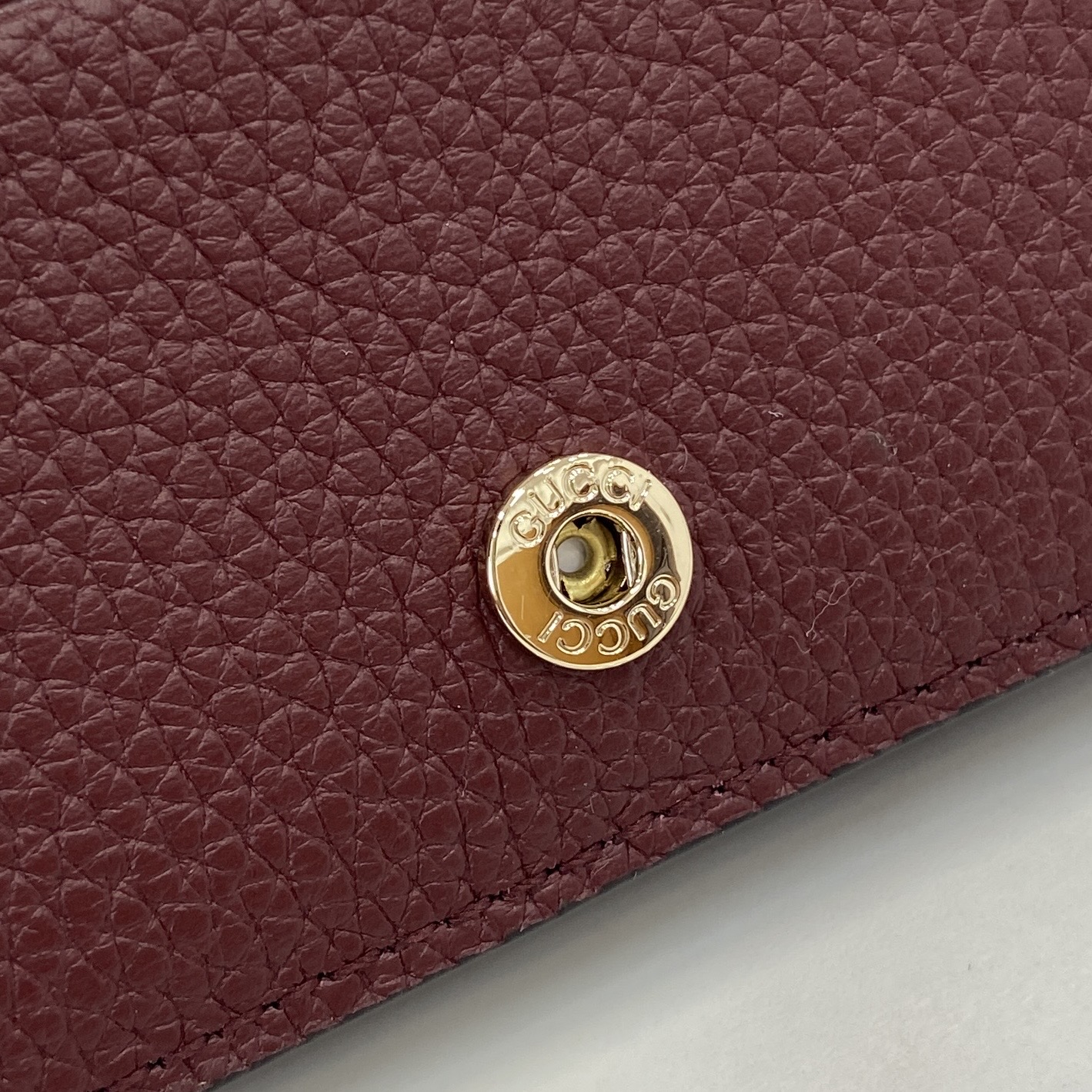 GG Marmont bi-color mini wallet in Rosso Ancora red and