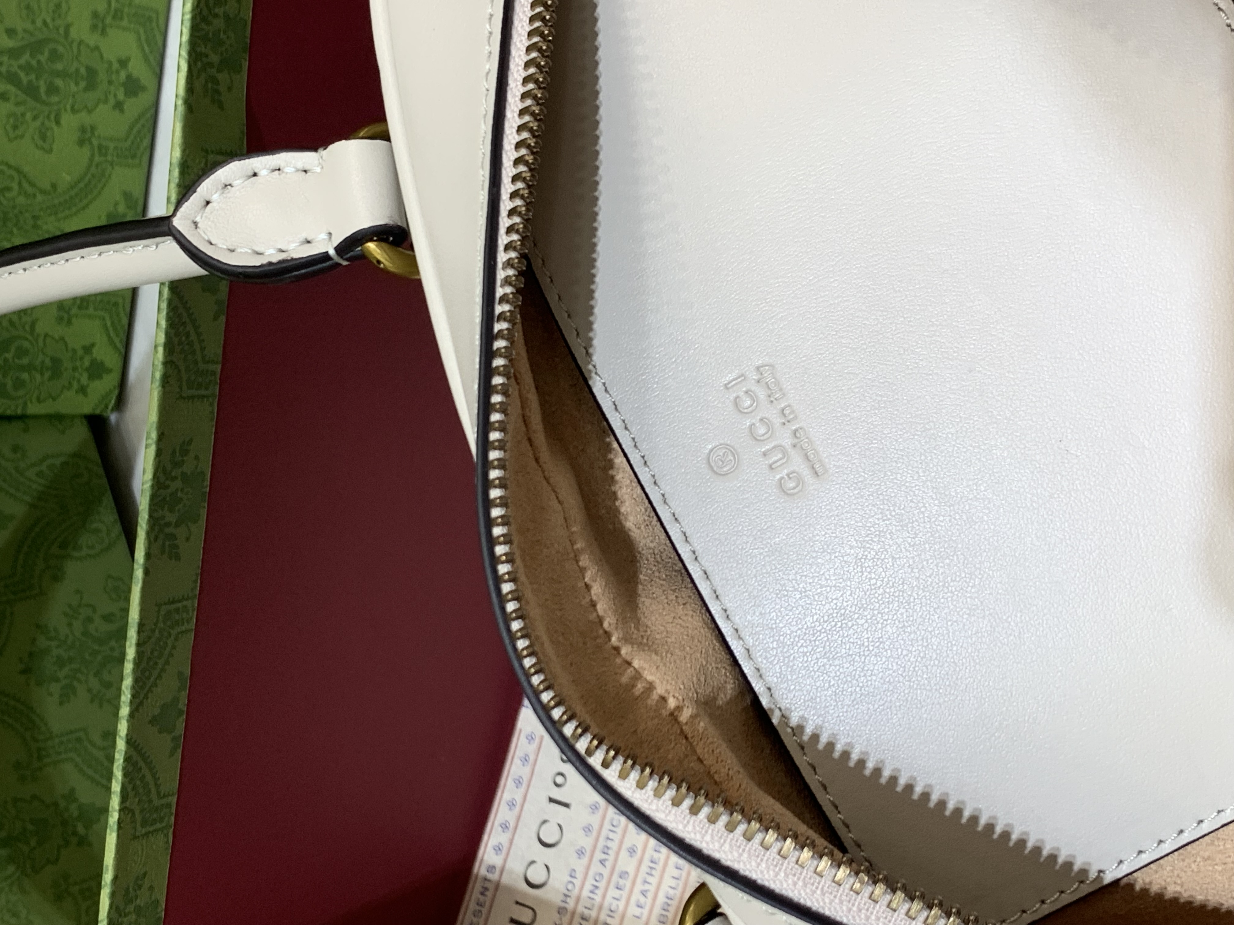 Gucci GG Marmont Light Grey Bag: Stunning 2024 Top Handle Style