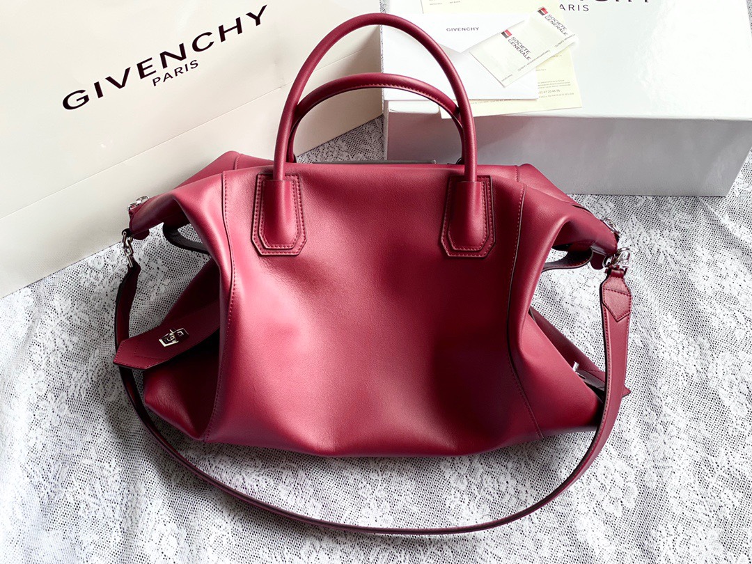 Givenchy Antigona Soft Medium Leather Satchel - Aubergine