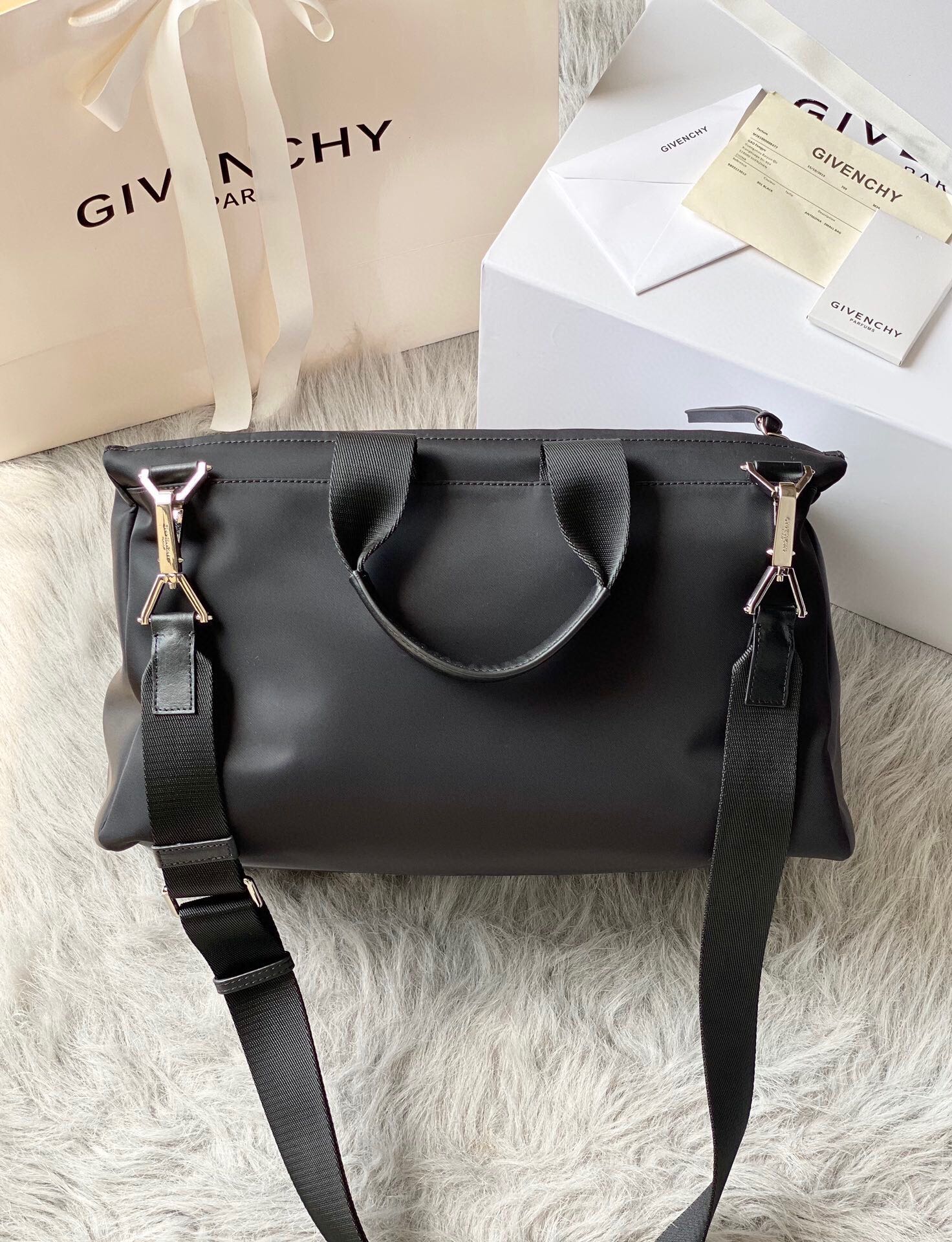 Givenchy Black Band Logo Pandora Messenger Bag