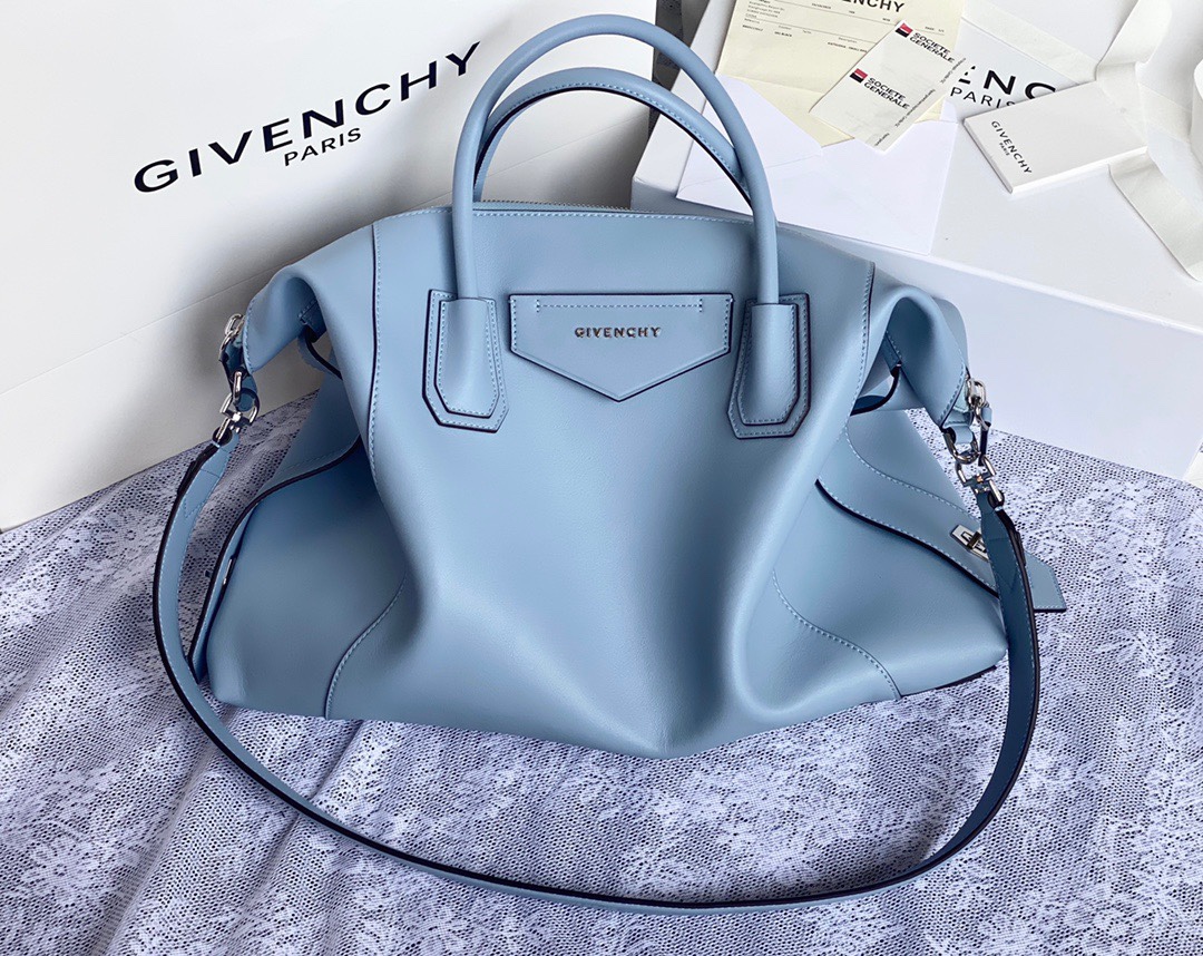 GIVENCHY Calfskin Small Soft Antigona Ice Blue 1601991