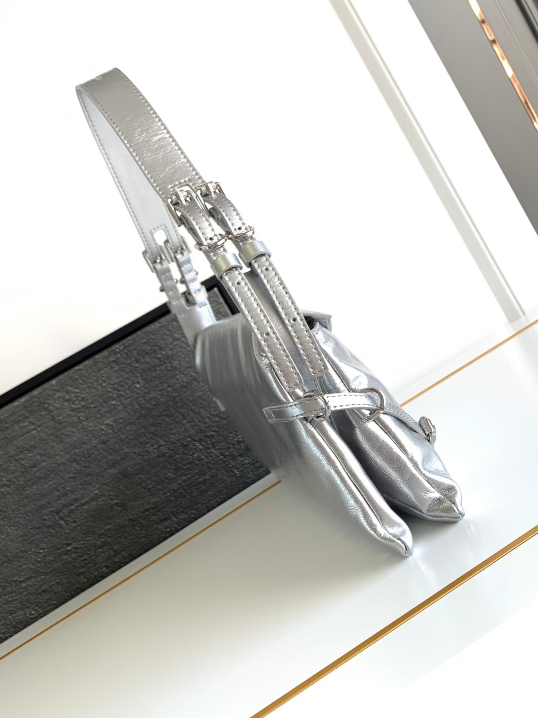 Givenchy Small P'Tit Voyou Bag in White |  GIVENCHY 00599