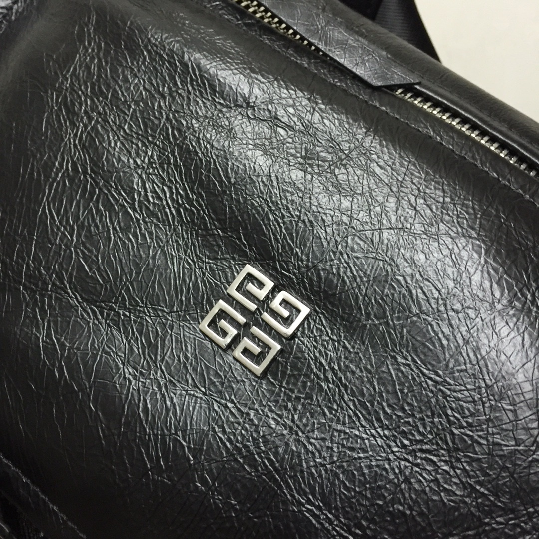 GIVENCHY Sugar Goatskin Mini Pandora Black 1491093 |