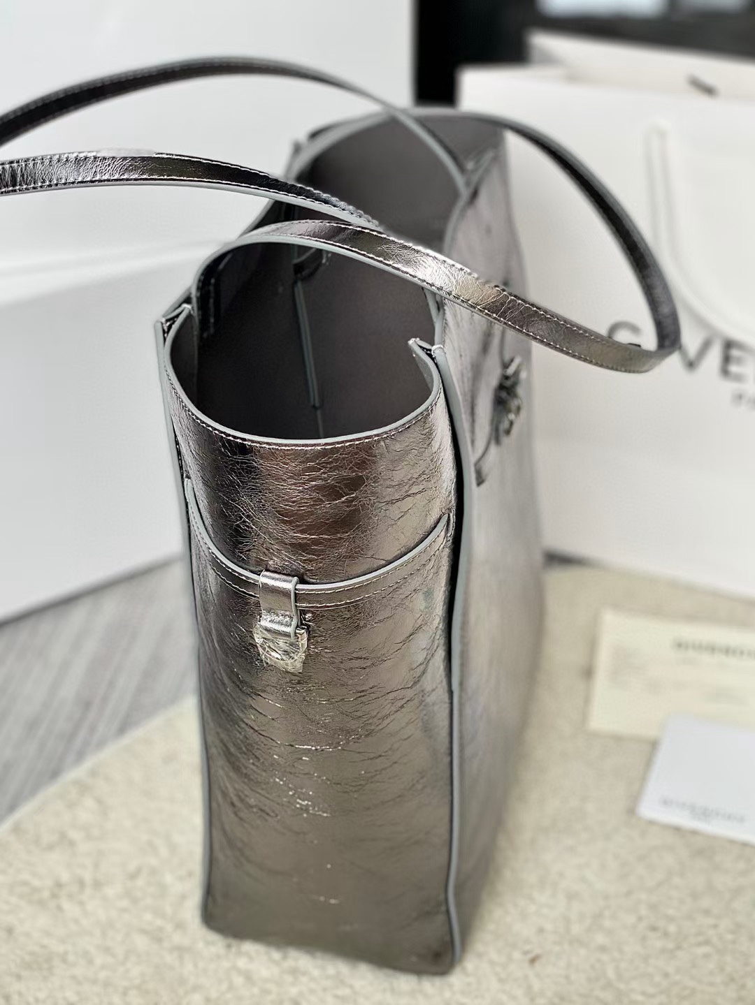 Givenchy Voyou North-South medium tote bag for Women