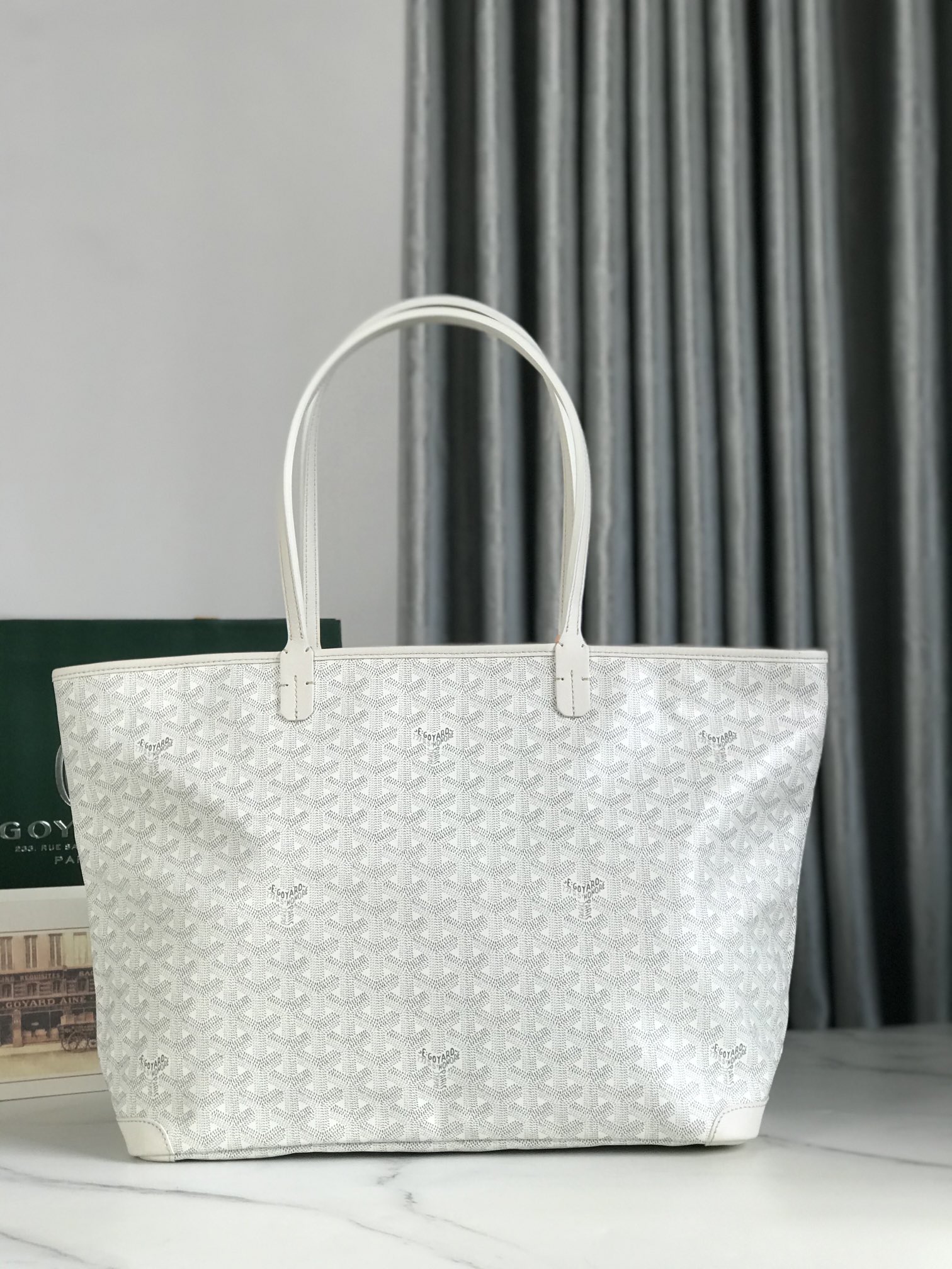Goyard Artois PM Tote Bag for Women white N-QL |