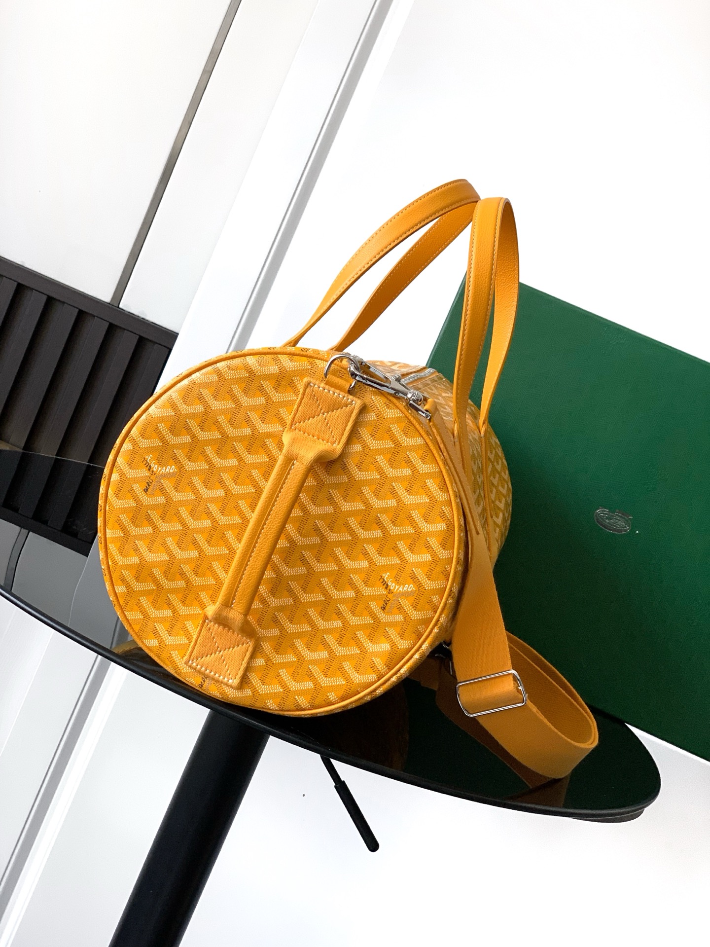 Goyard Barrel 40 Sports Bag orange