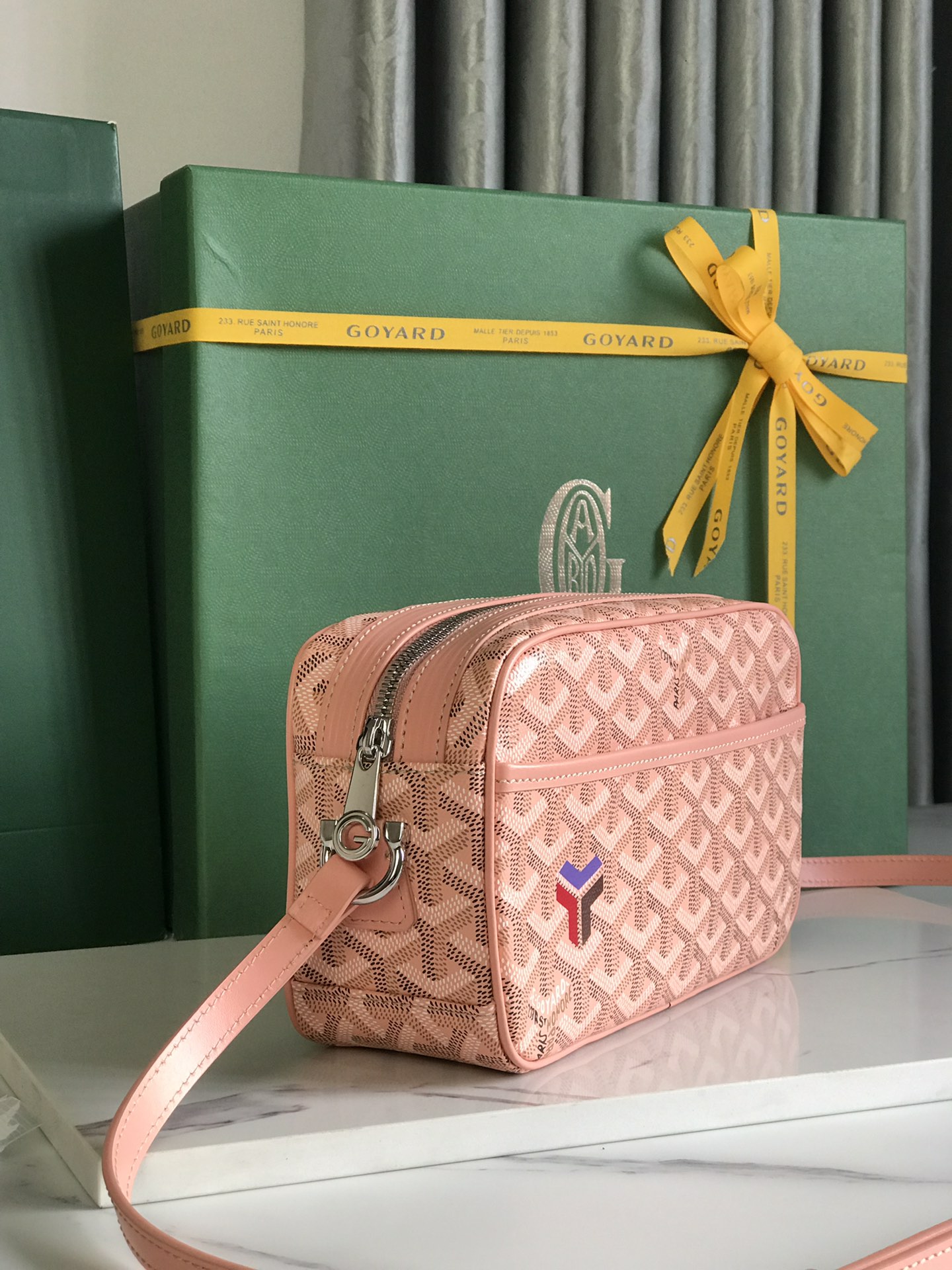 Goyard Cup Vert PM Shoulder Bag pink Leather Cloth