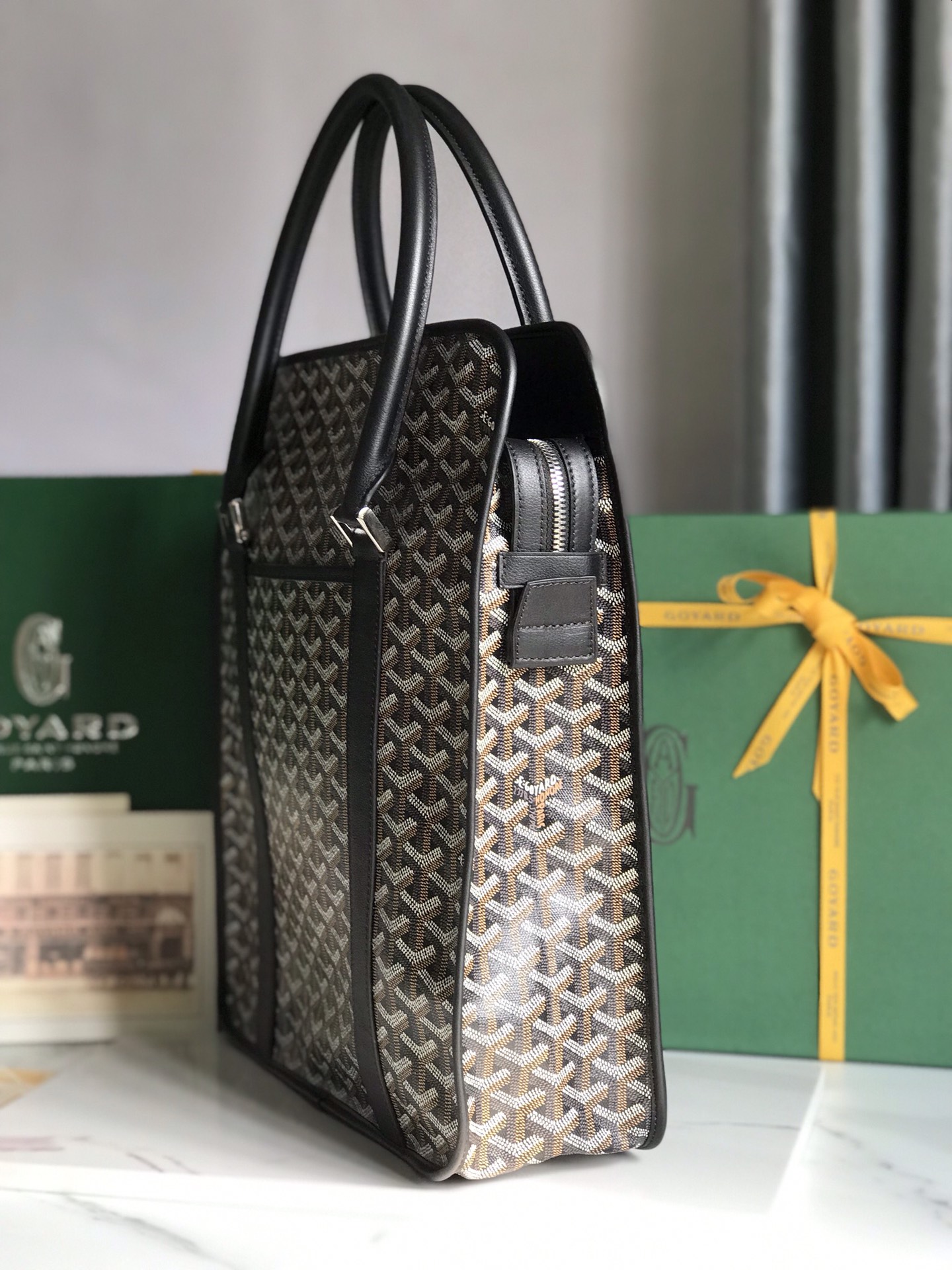 Goyard Goyard Goyardine Bourgogne Bag - Black Totes